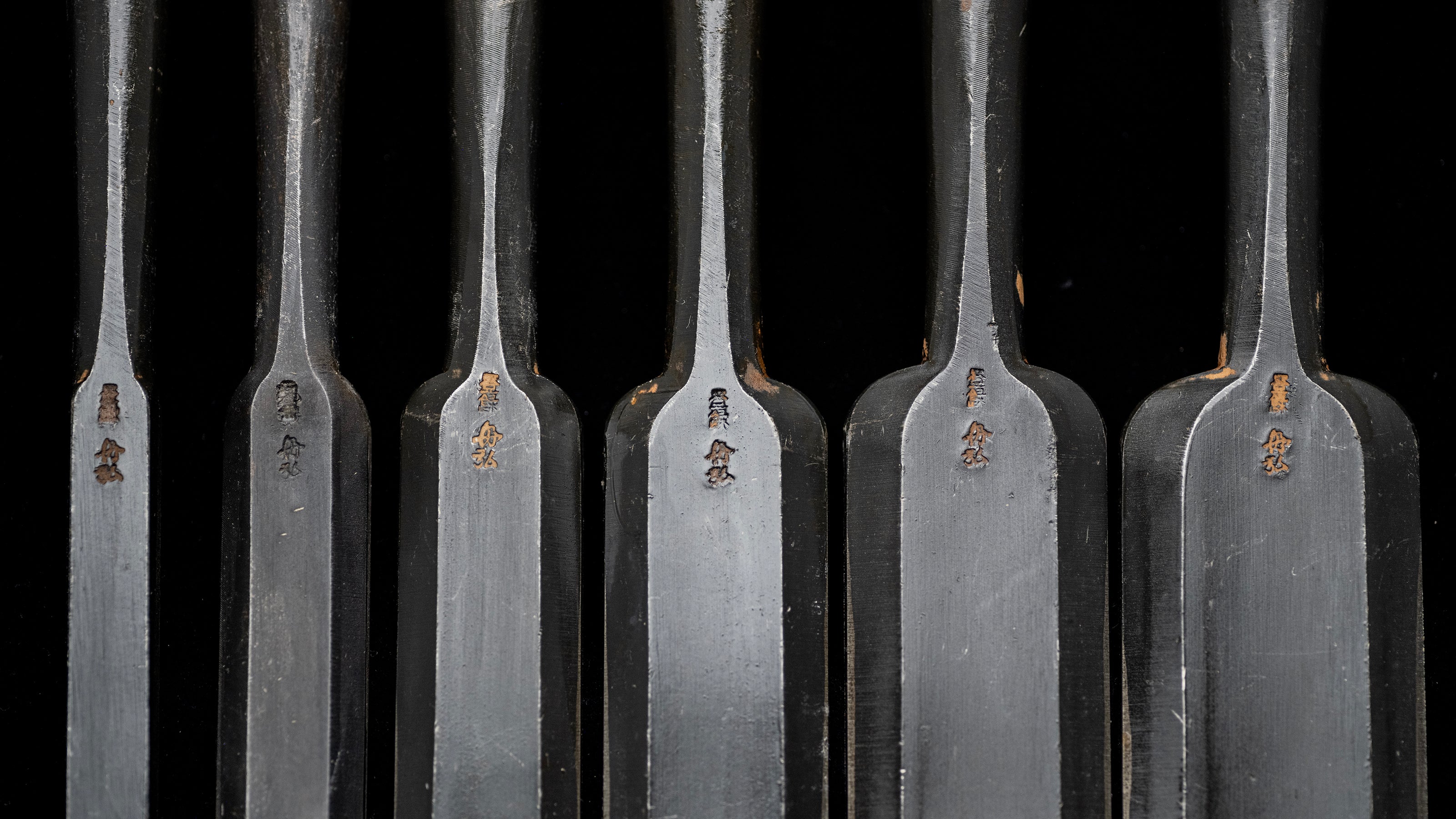Tataki-Nomi Japanese Hand Made Timber Chisel 6-Pieces Set By Funahiro ②