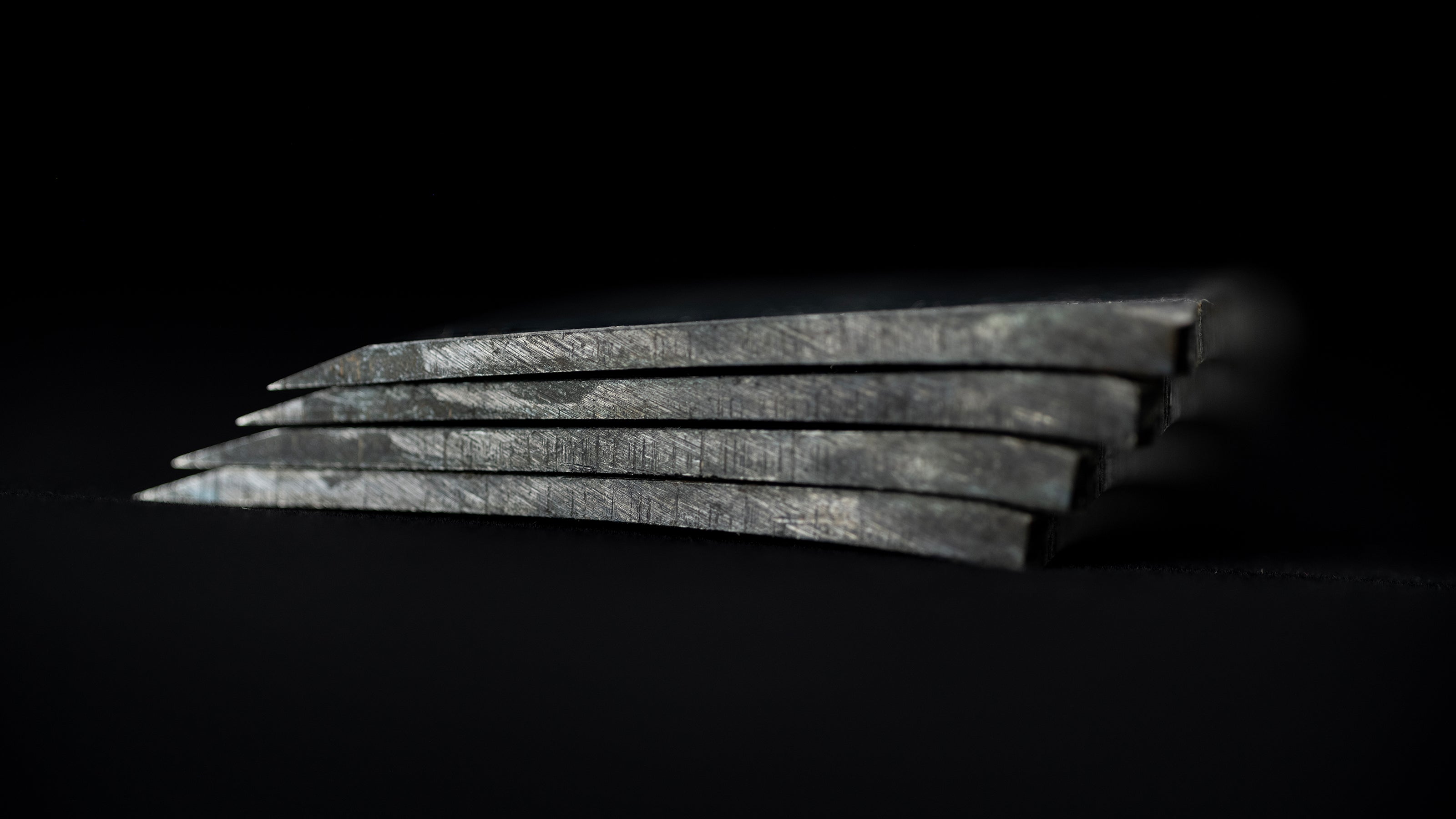 Uragane Japanese Hand made Smoothing Plane Chip Breaker for 70mm Blade