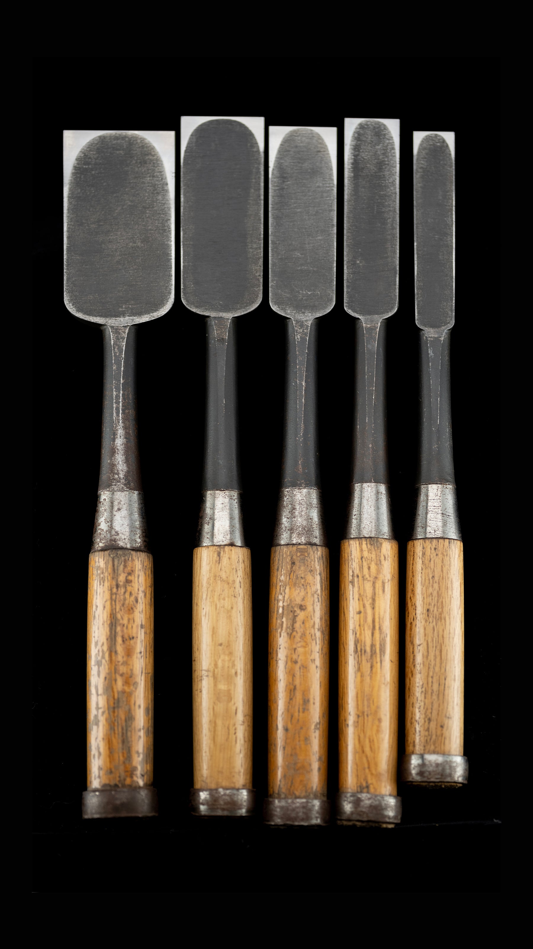 Tataki-Nomi Japanese Hand Made Timber Chisel 5-Pieces Set By Kiyotada Ⅱ ②