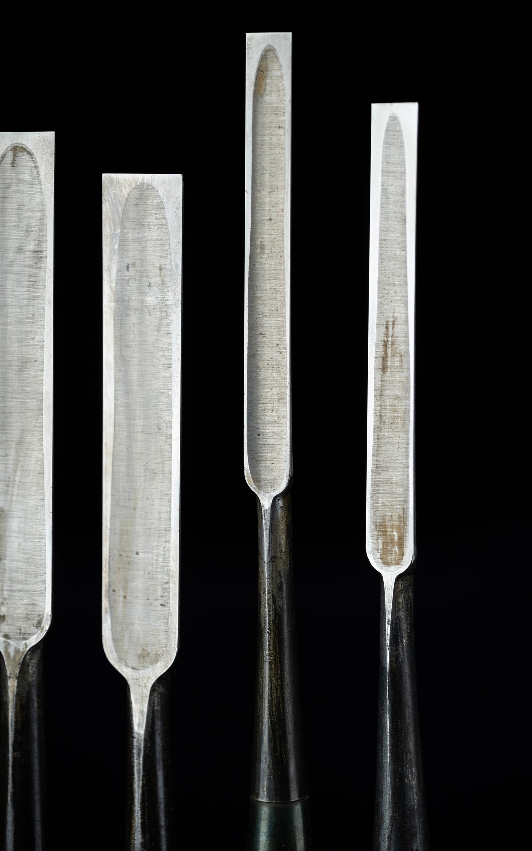 Shinogi-Usu-Nomi Japanese Hand Made Paring Dovetail Chisel Set - 5 pieces