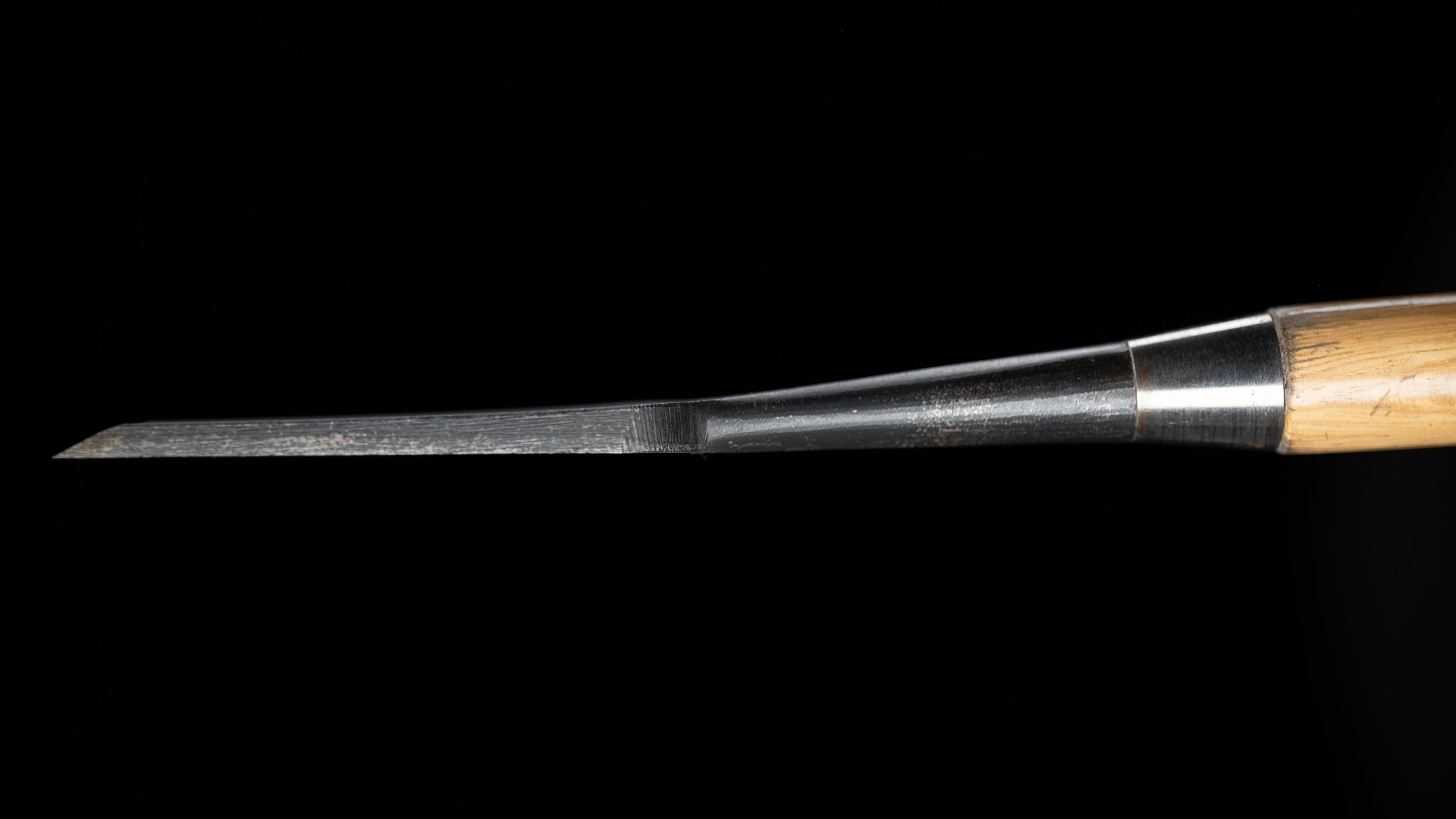 Usu-Nomi Japanese Hand Made Paring Chisel By Kanetake Ⅲ - 30mm