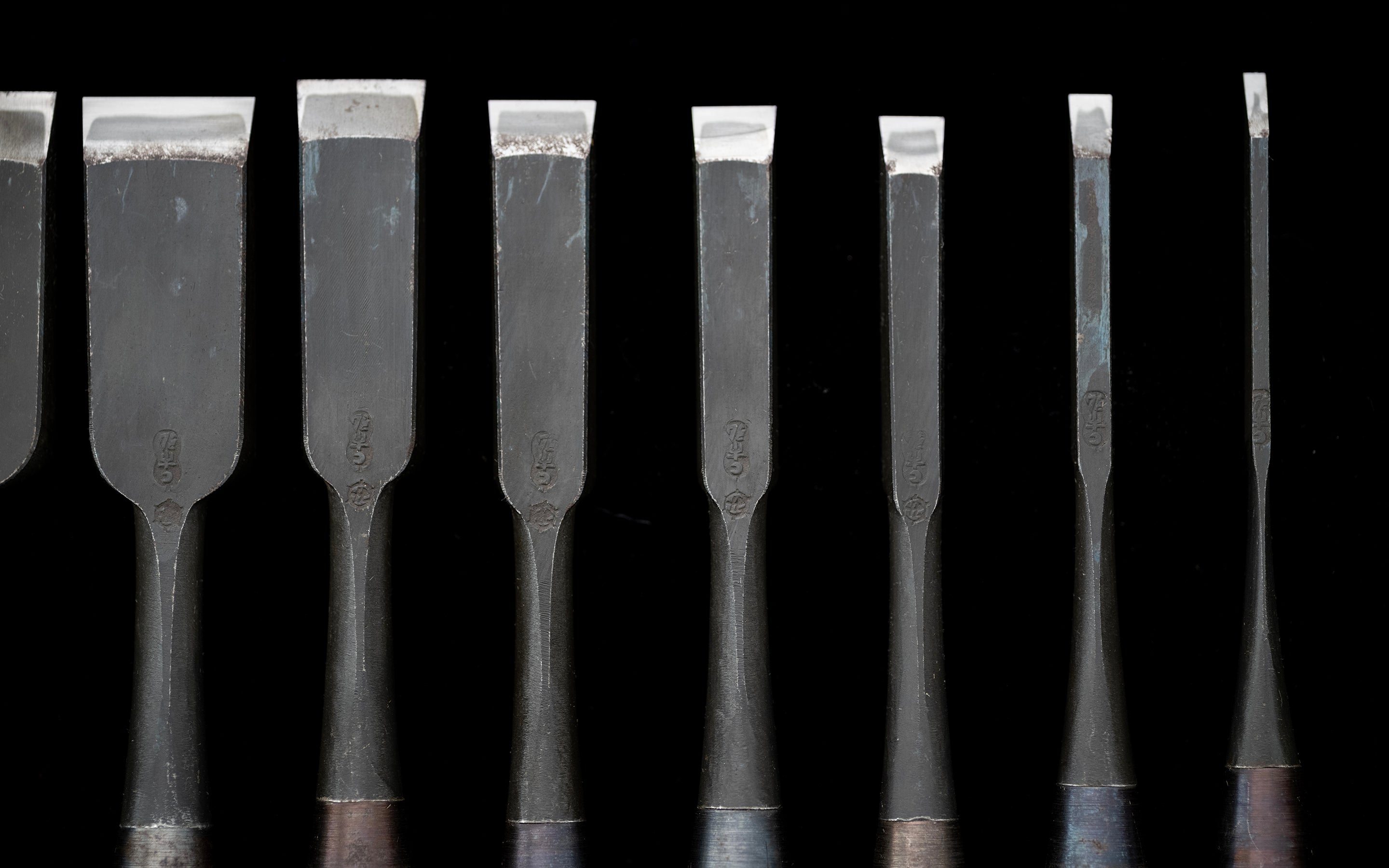 Oire-Nomi Japanese Hand Made Bench Chisel Set By Ichihiro Ⅱ