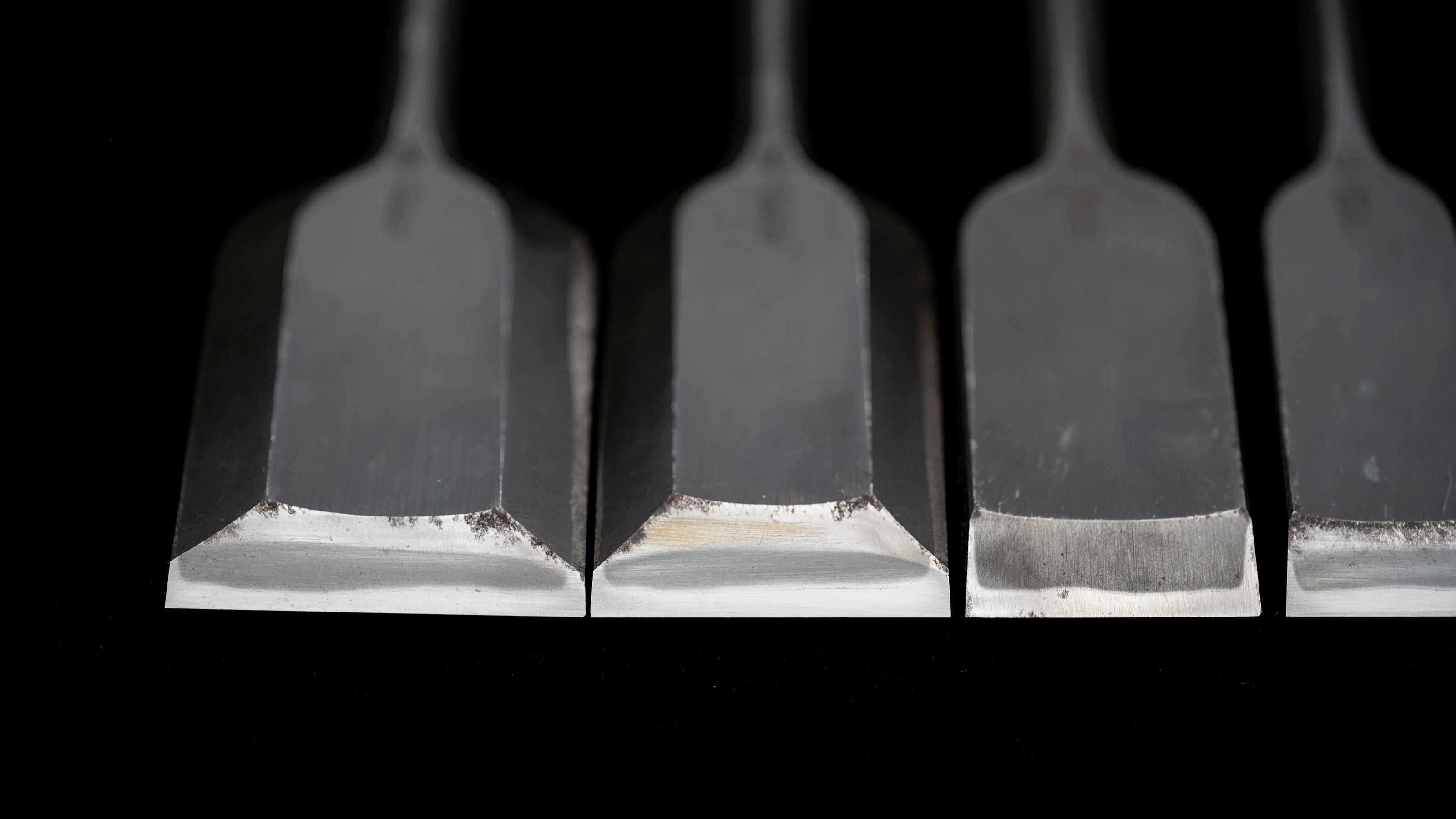 Oire-Nomi Japanese Hand Made Bench Chisel Set By Ichihiro Ⅱ