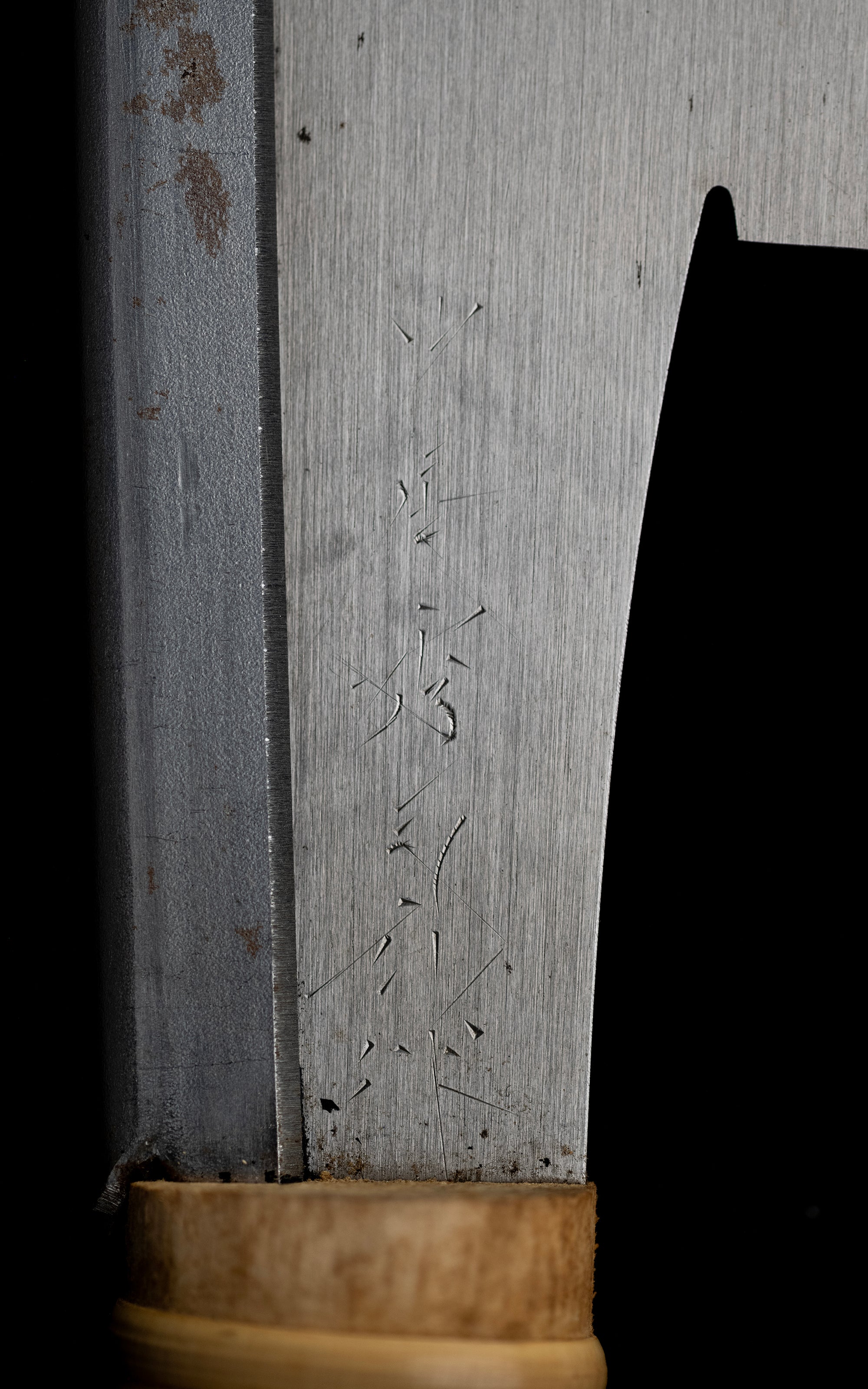 Douzuki Noko Japanese Precision Cross Cutting Hand Saw With Wooden Sheath - 240mm ①