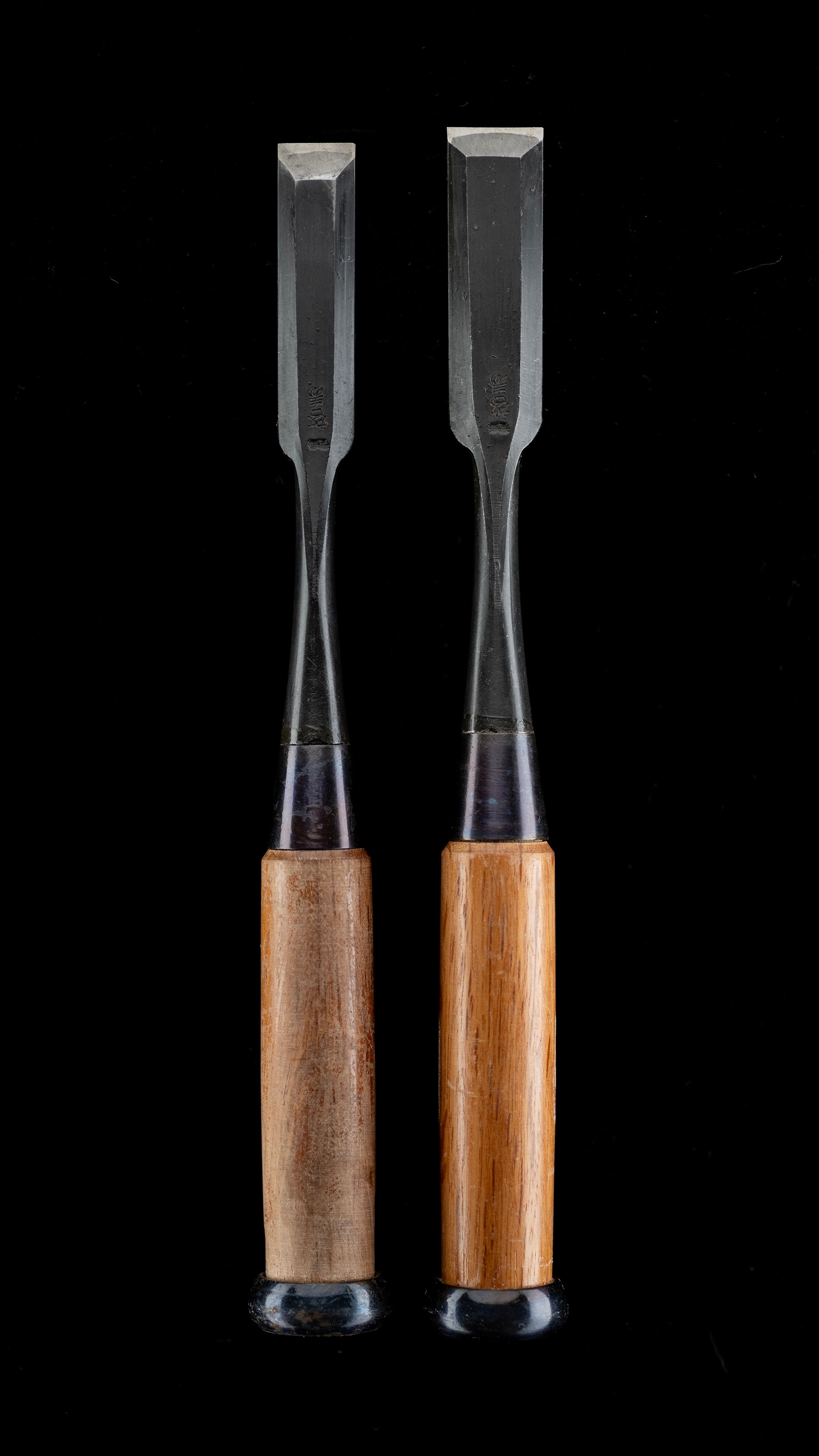 Oire-Nomi Japanese Hand Made Bench Chisel Set By Keiju - 15&18mm