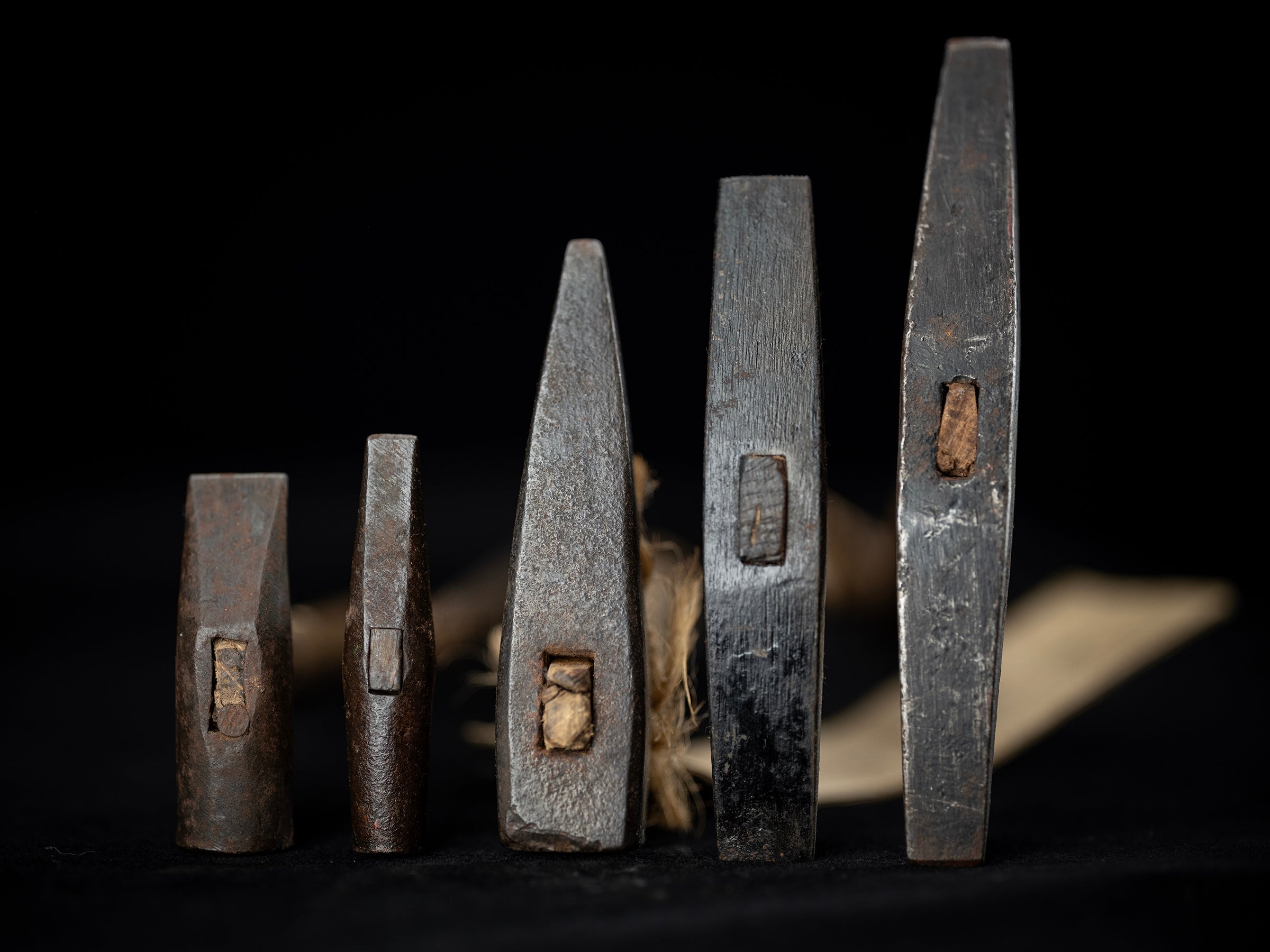 Kansai Retired Carpenter's Metate Hammer Set