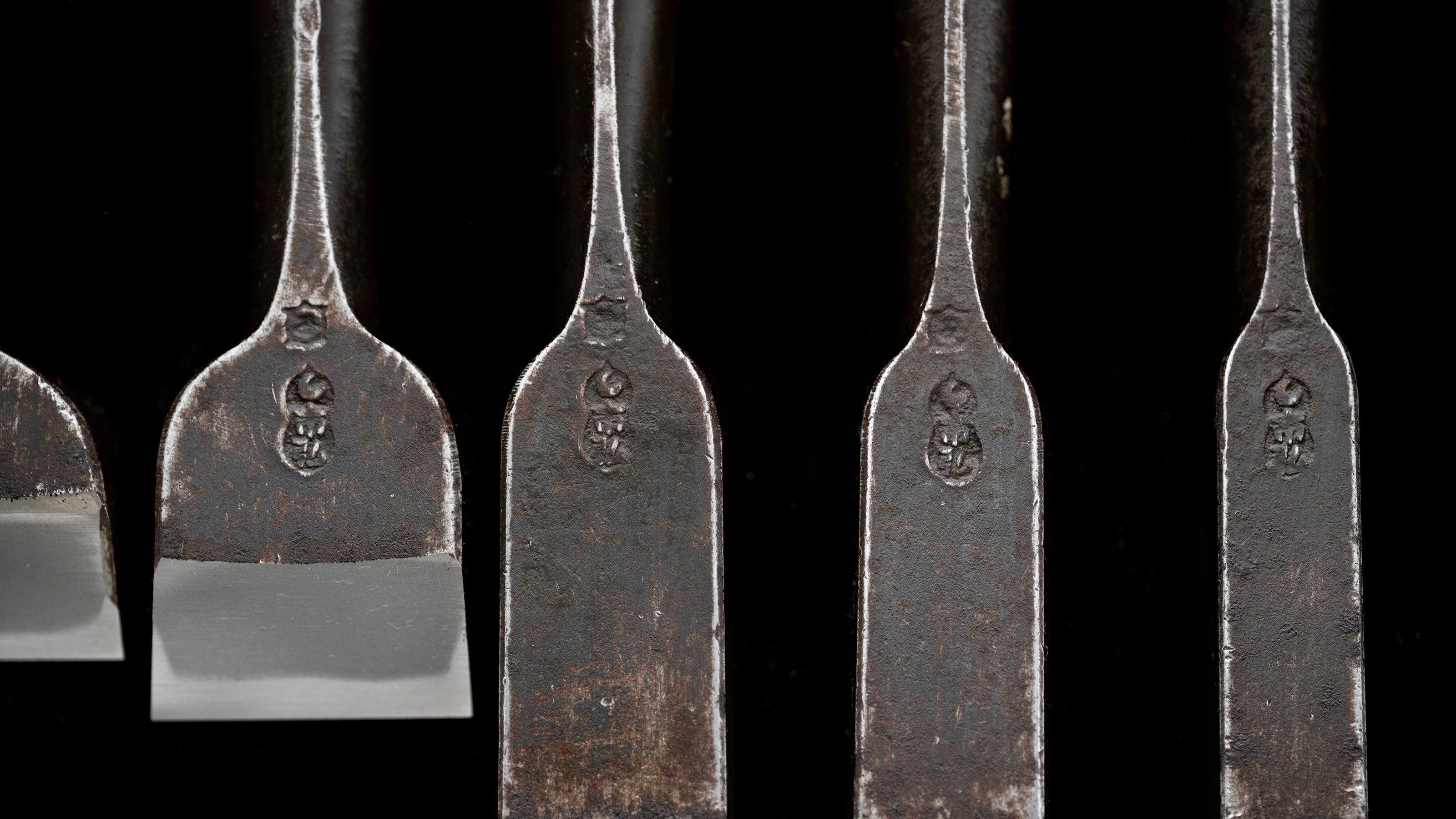 Oire-Nomi Japanese Hand Made Bench Chisel Set By Ichihiro Ⅱ ②