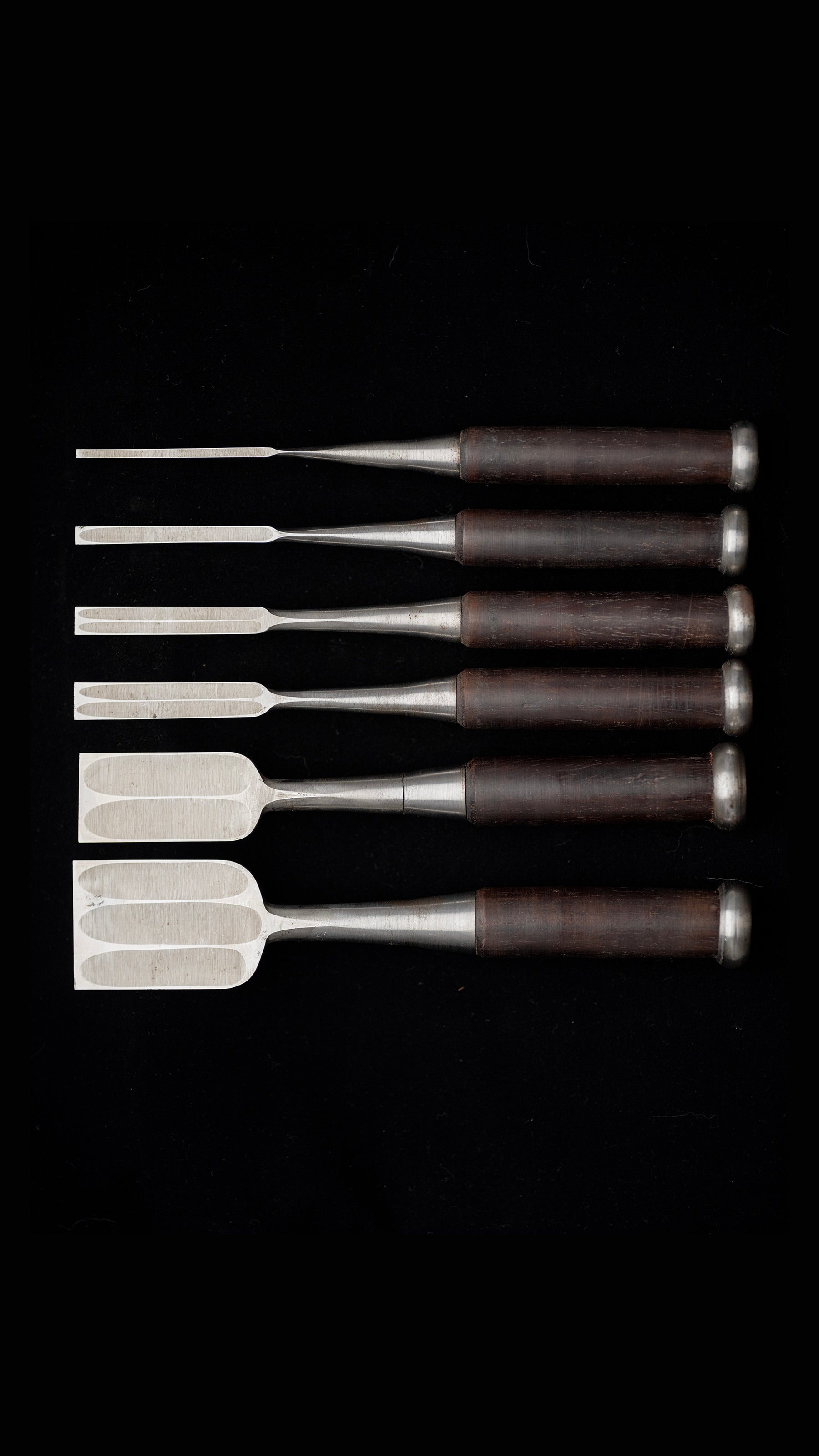 Oire-Nomi Japanese Hand Made Bench Chisel Set By Honkunihide