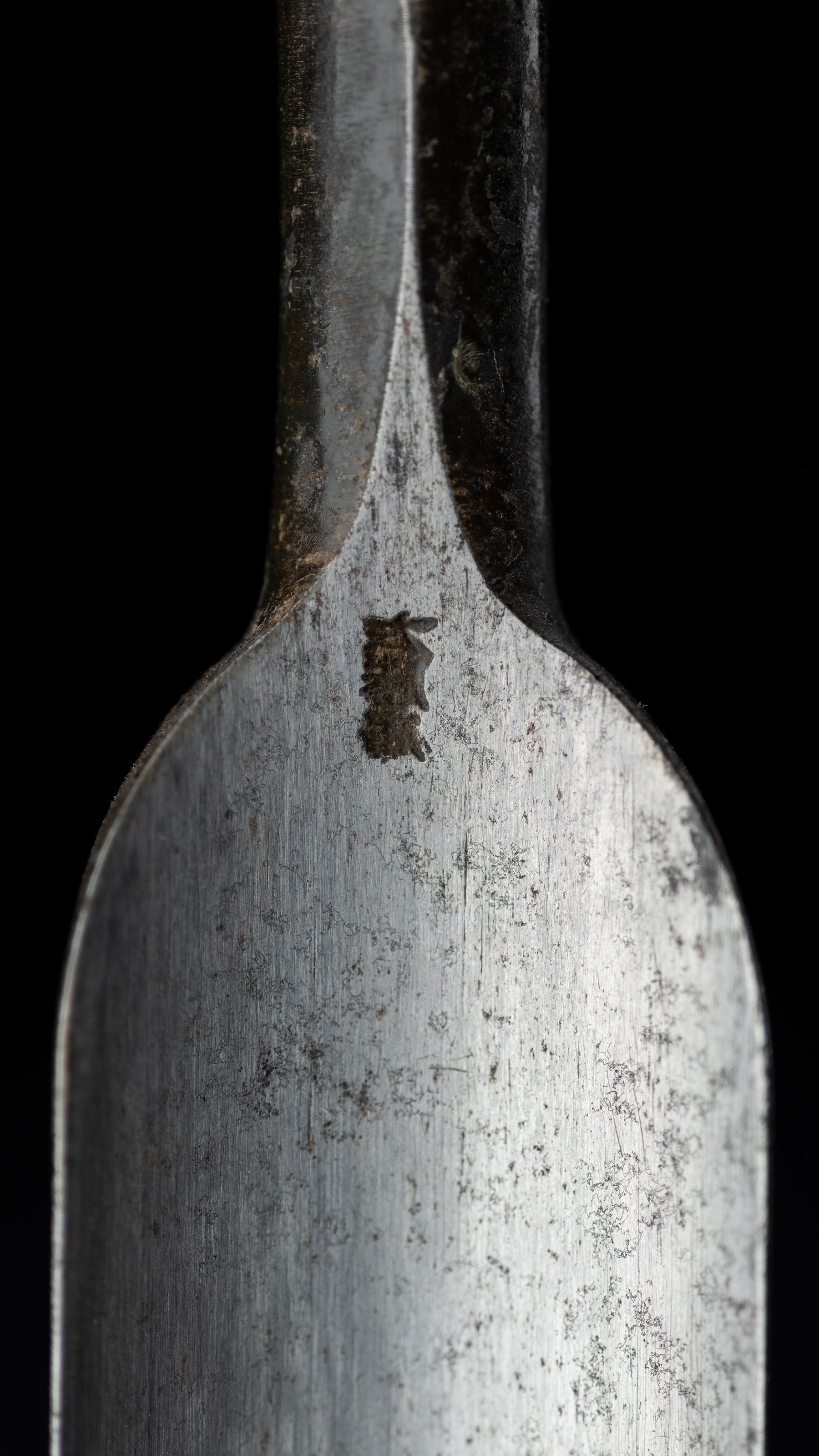 Uchimaru nomi Japanese U-Gouge Chisel By Hidari Katsuhiro - 24mm