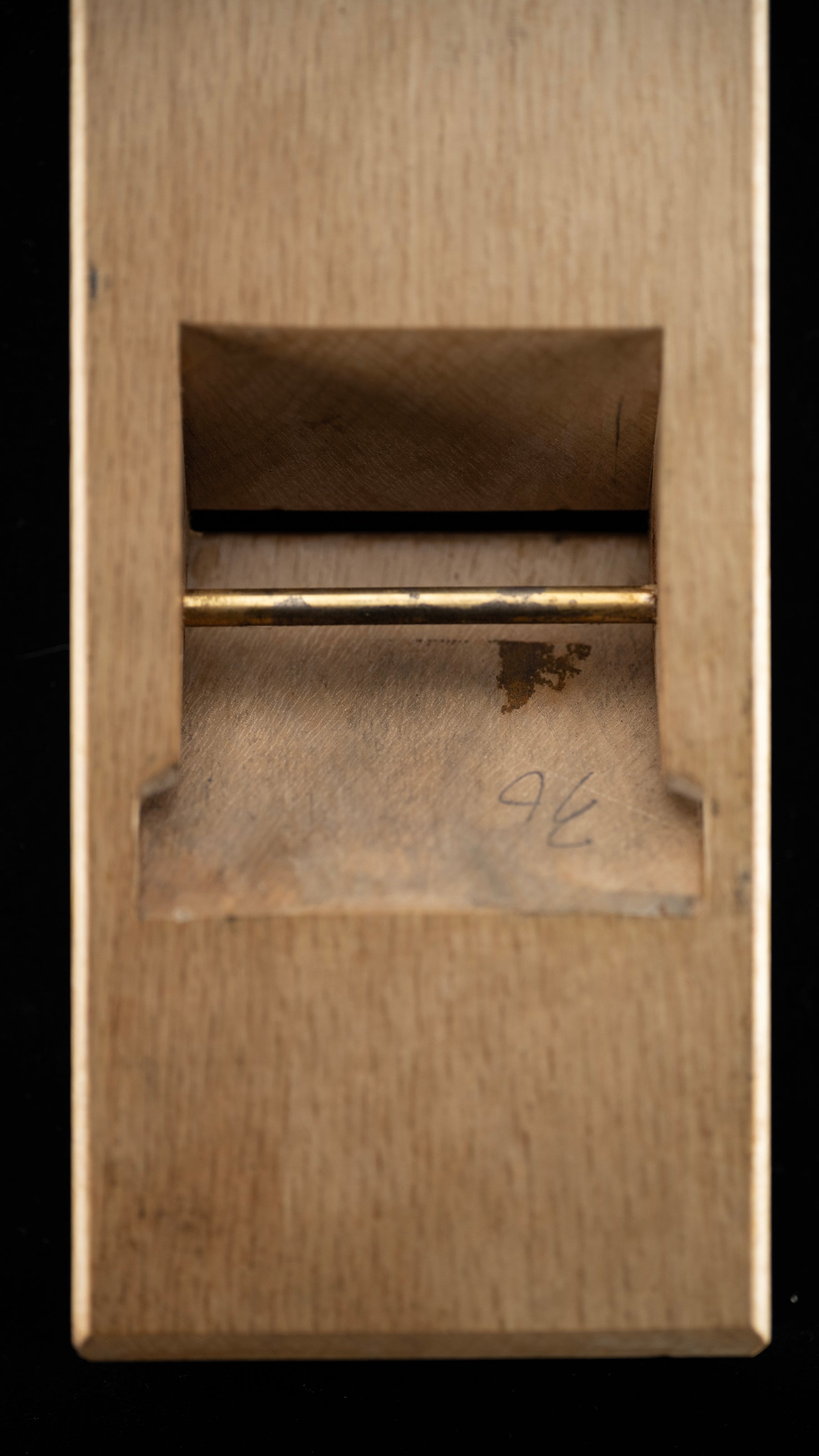 「Akizuki」Hira-ganna Japanese Smoothing Plane - 70mm