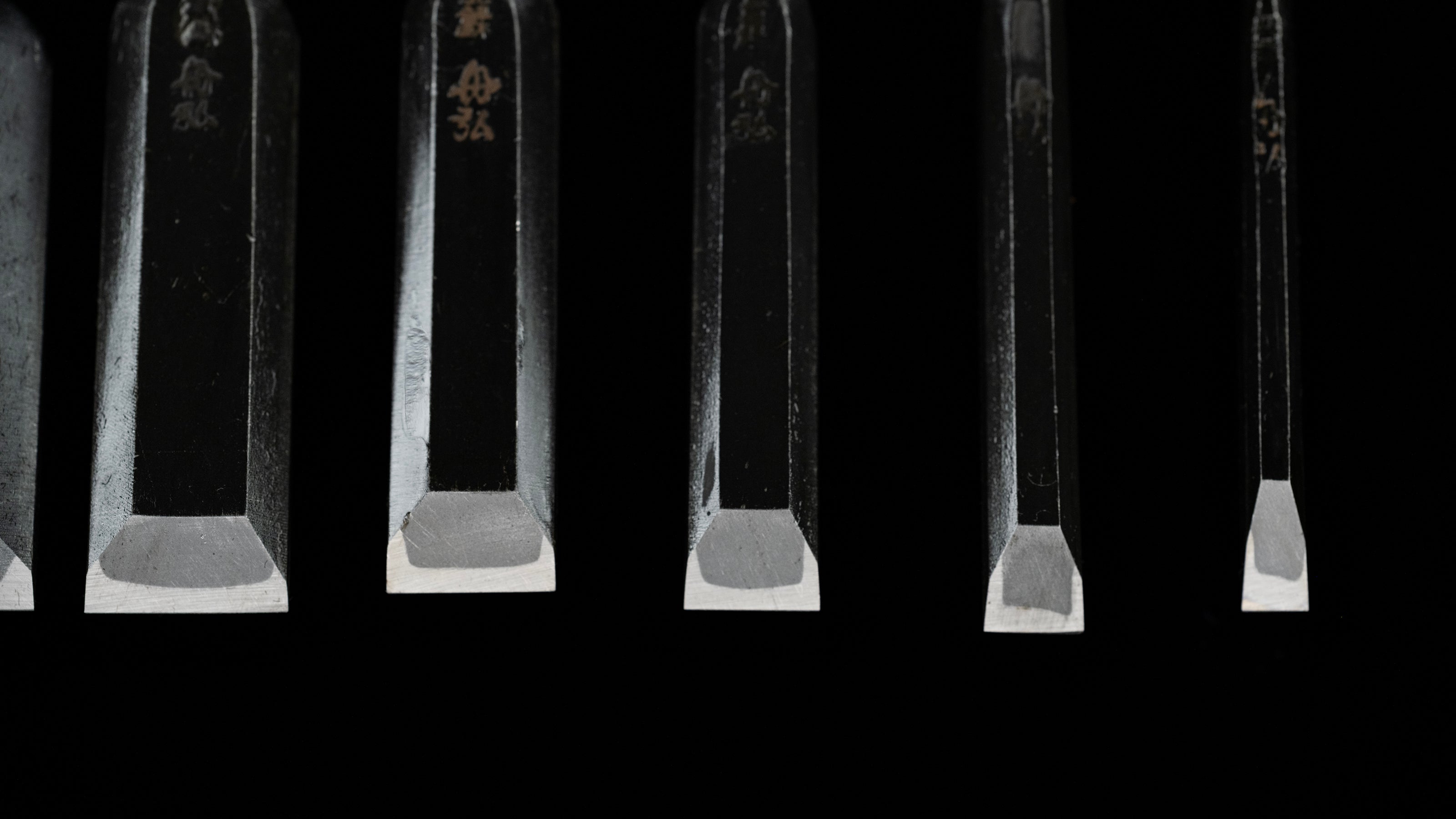 Oire-Nomi Japanese Hand Made Bench Chisel Set By Funahiro