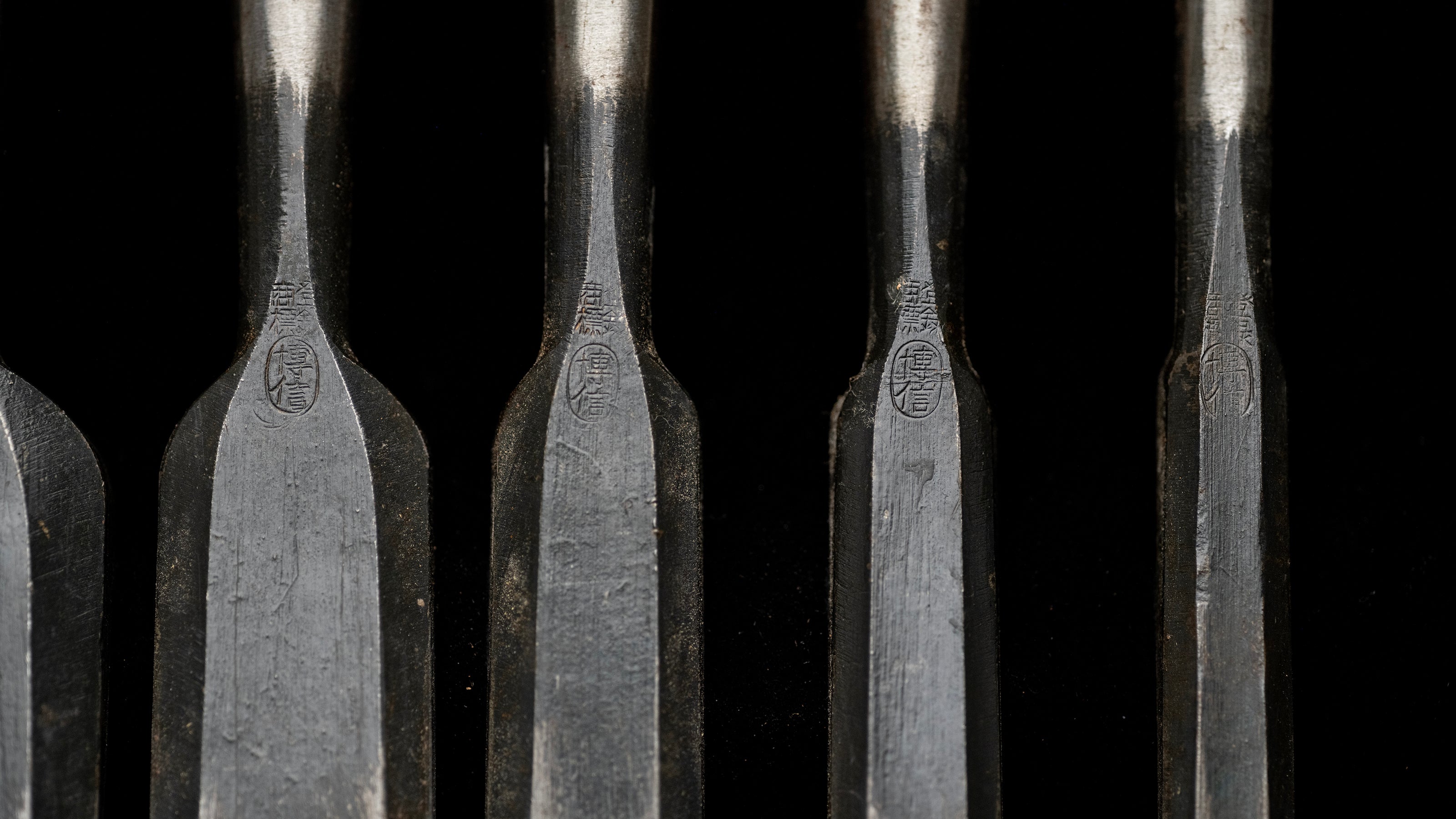 Oire-Nomi Japanese Hand Made Bench Chisel Set By Hironobu