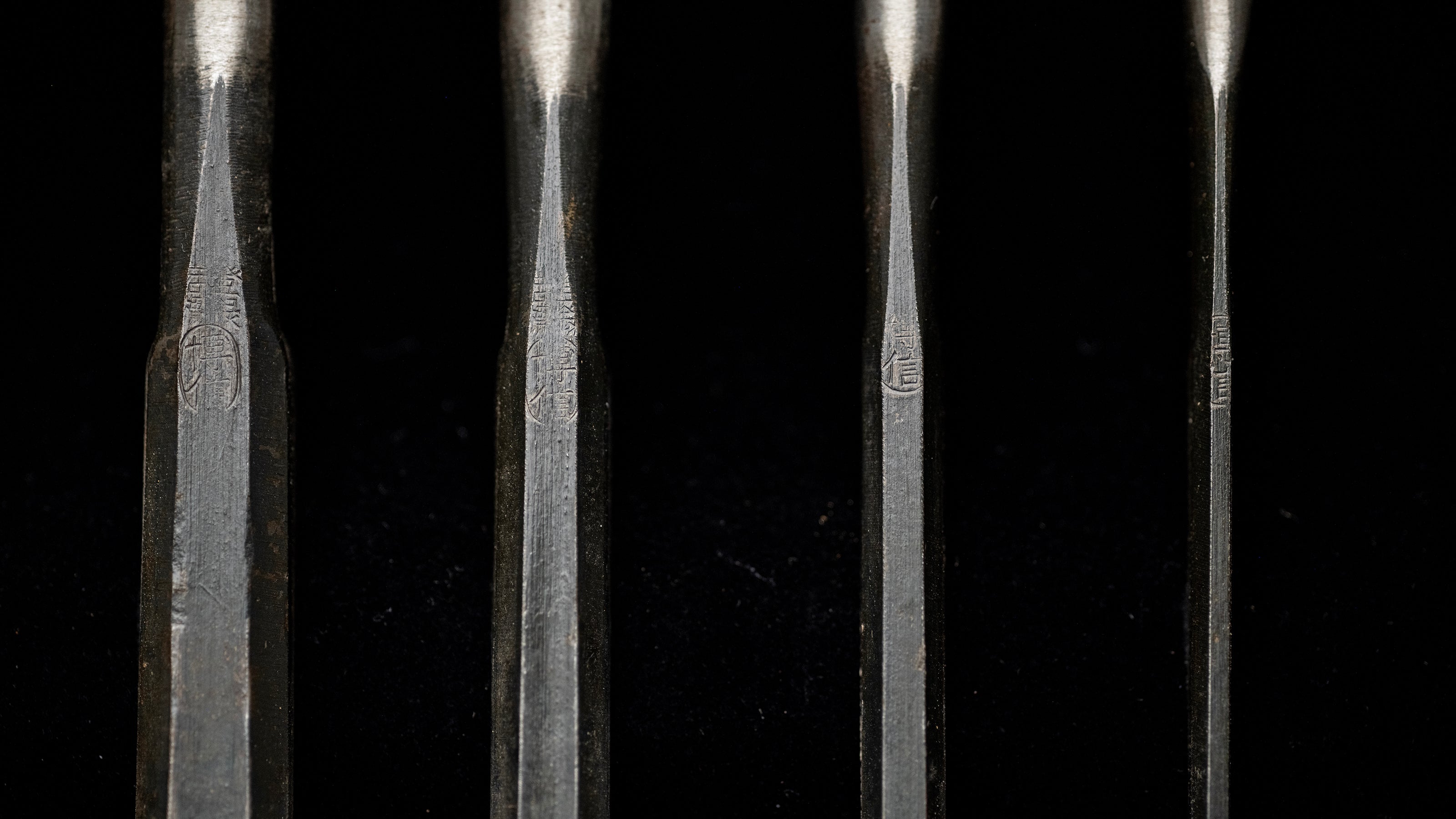 Oire-Nomi Japanese Hand Made Bench Chisel Set By Hironobu