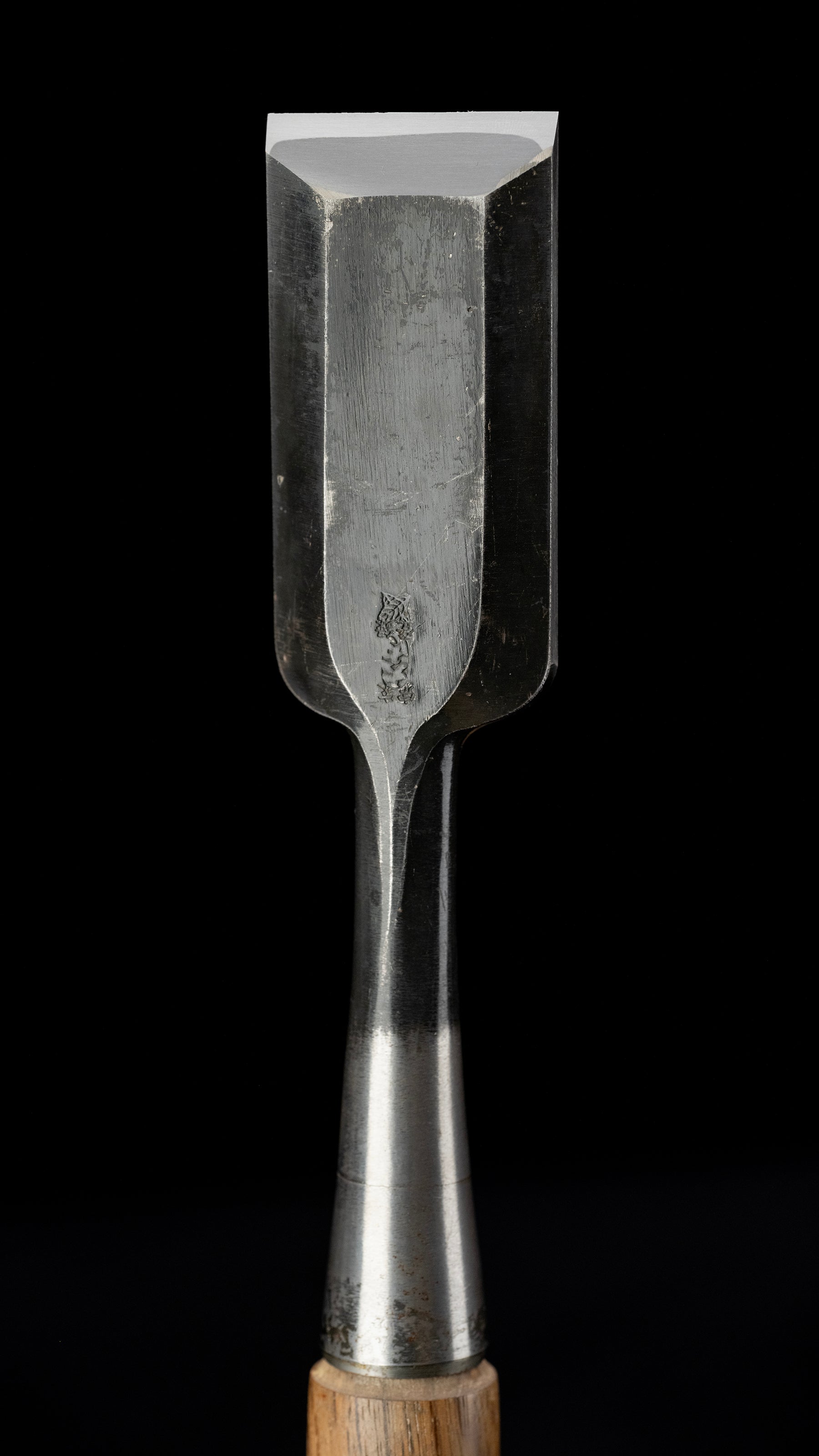 Tataki-Nomi Japanese Hand Made Timber Chisel By Ouchi Ⅳ - 42mm