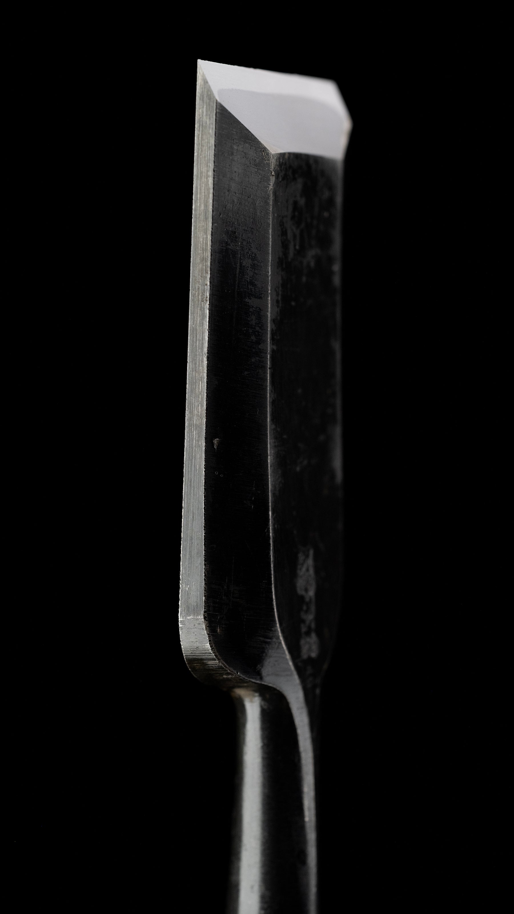 Tataki-Nomi Japanese Hand Made Timber Chisel By Ouchi Ⅳ - 42mm