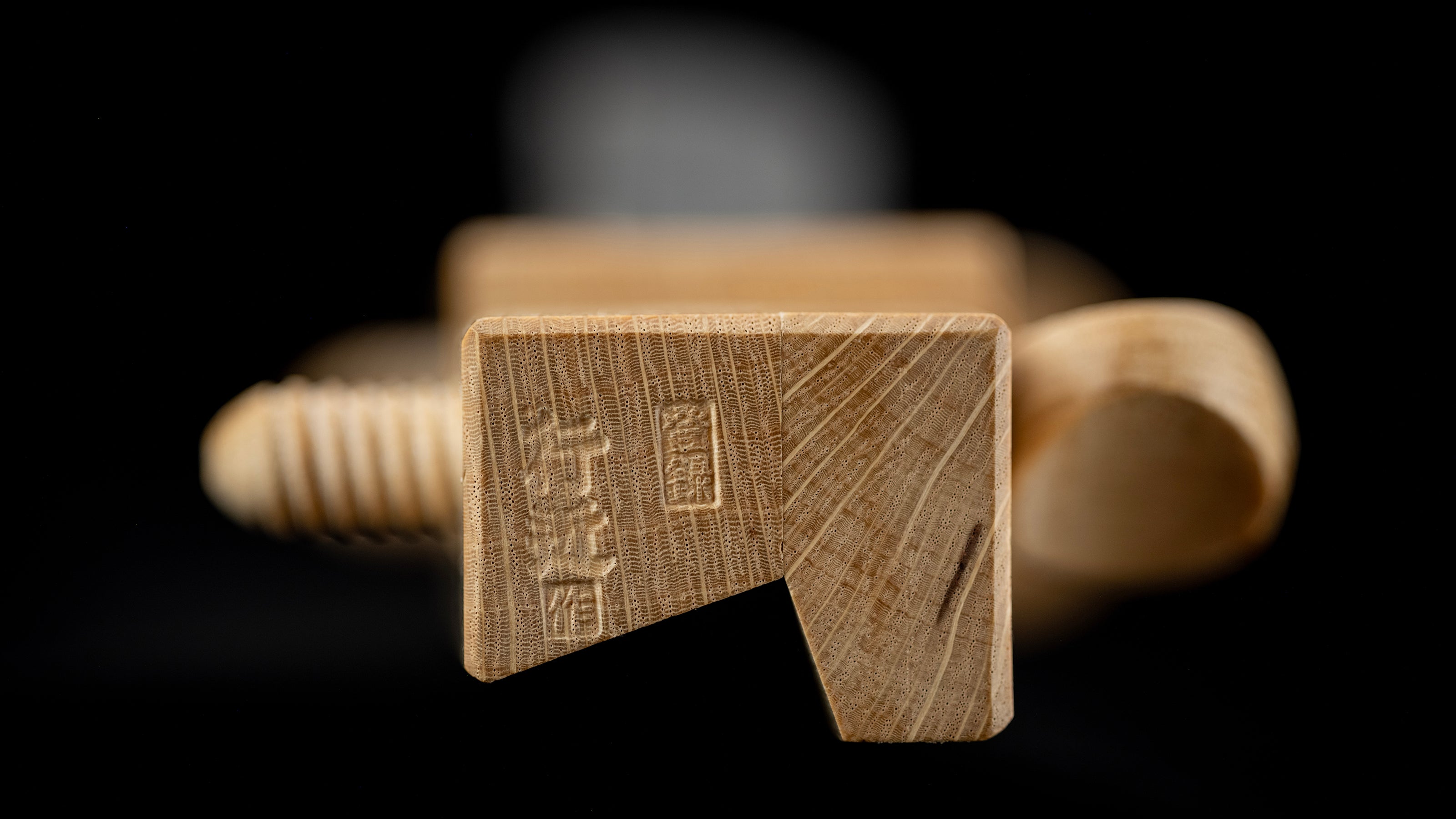 Sarumentori-Kanna Japanese Wood Screw Adjustable Chamfer Plane 60° By Yukichika - 24mm ③