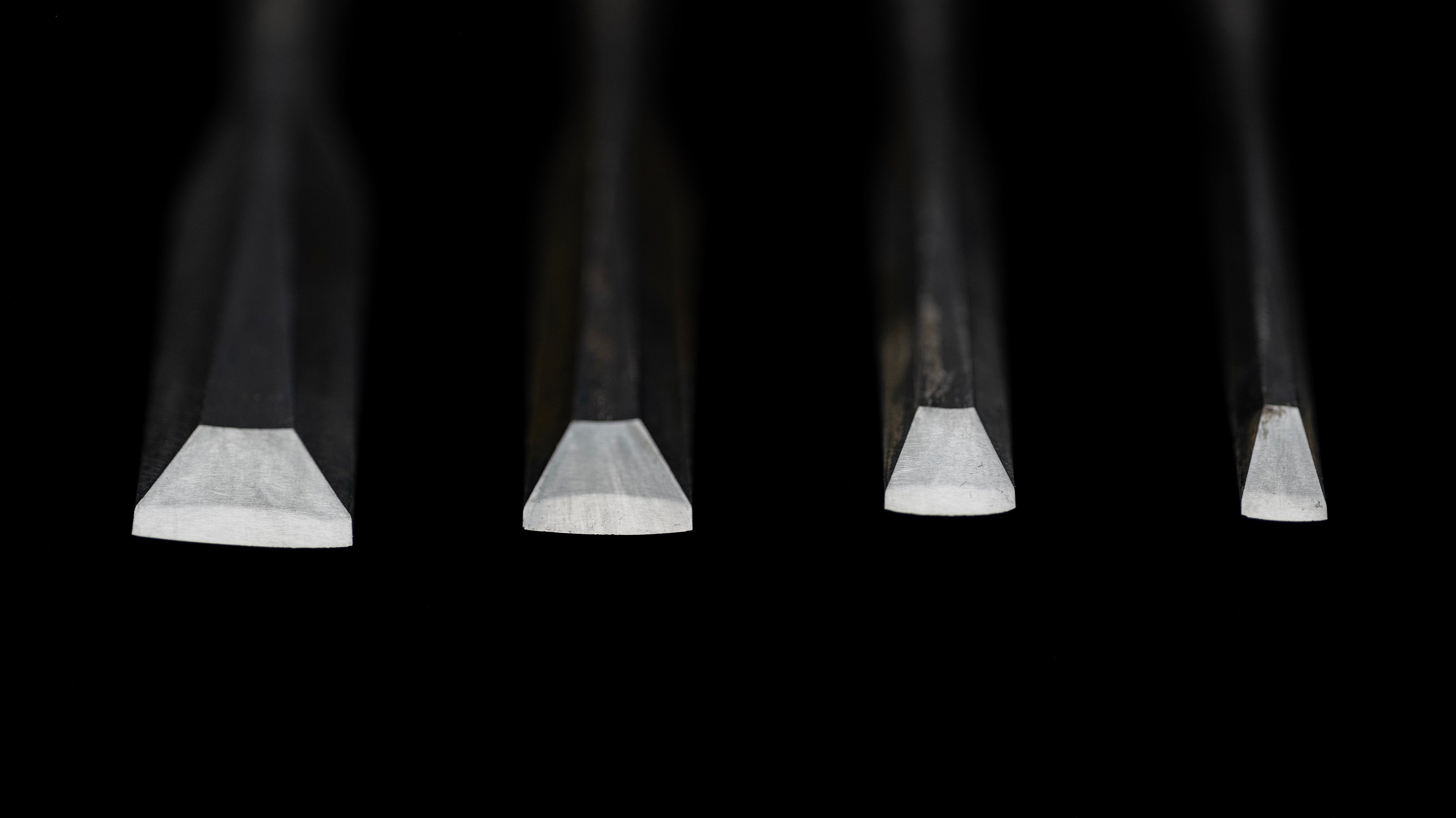 Hiramaru-nomi Japanese Flat Round Carving Chisel Set By Konobu Ⅱ