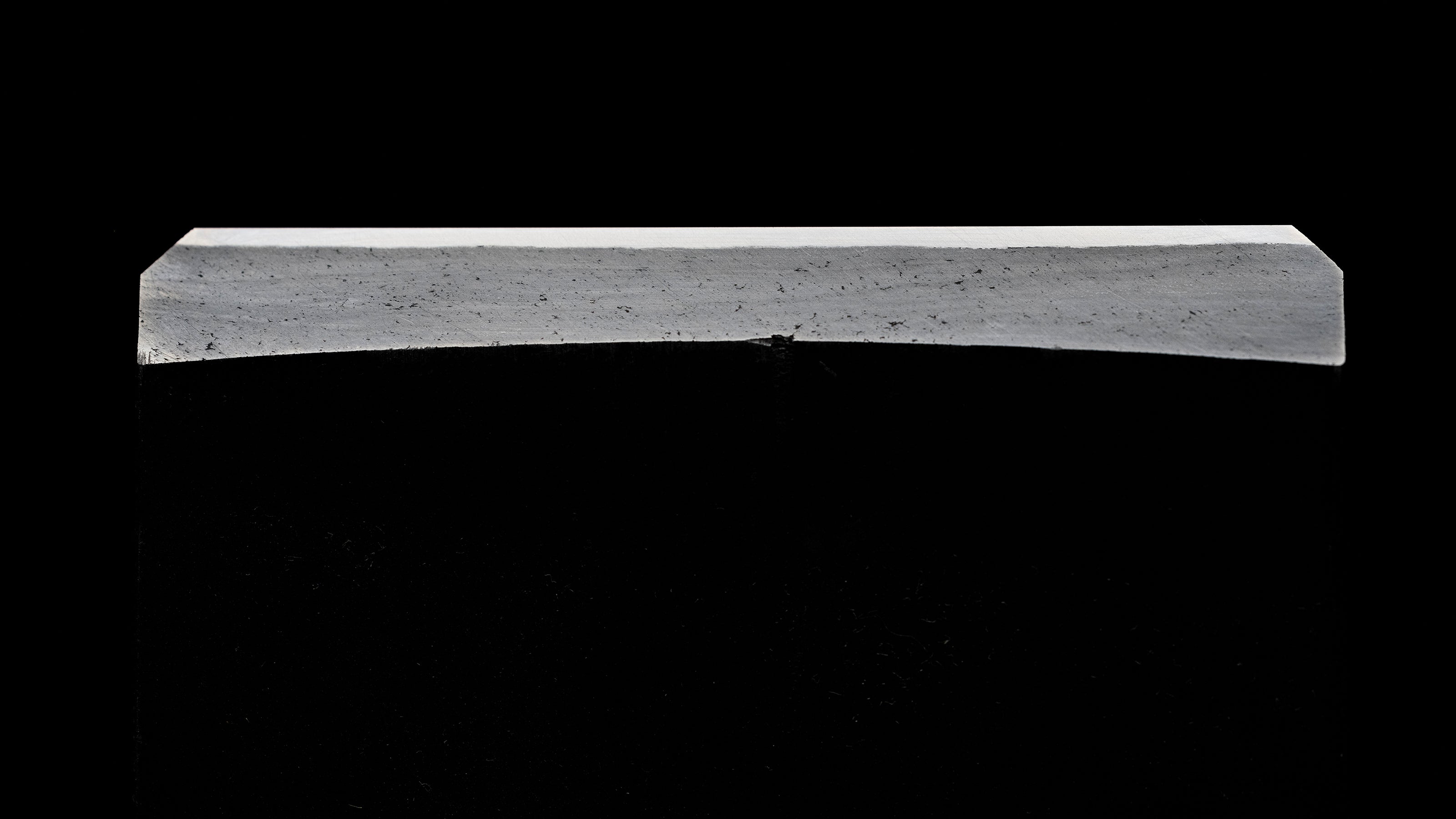 Hira-ganna Japanese Custom-made Thin Blade Smoothing Plane By Keizaburo - 70mm