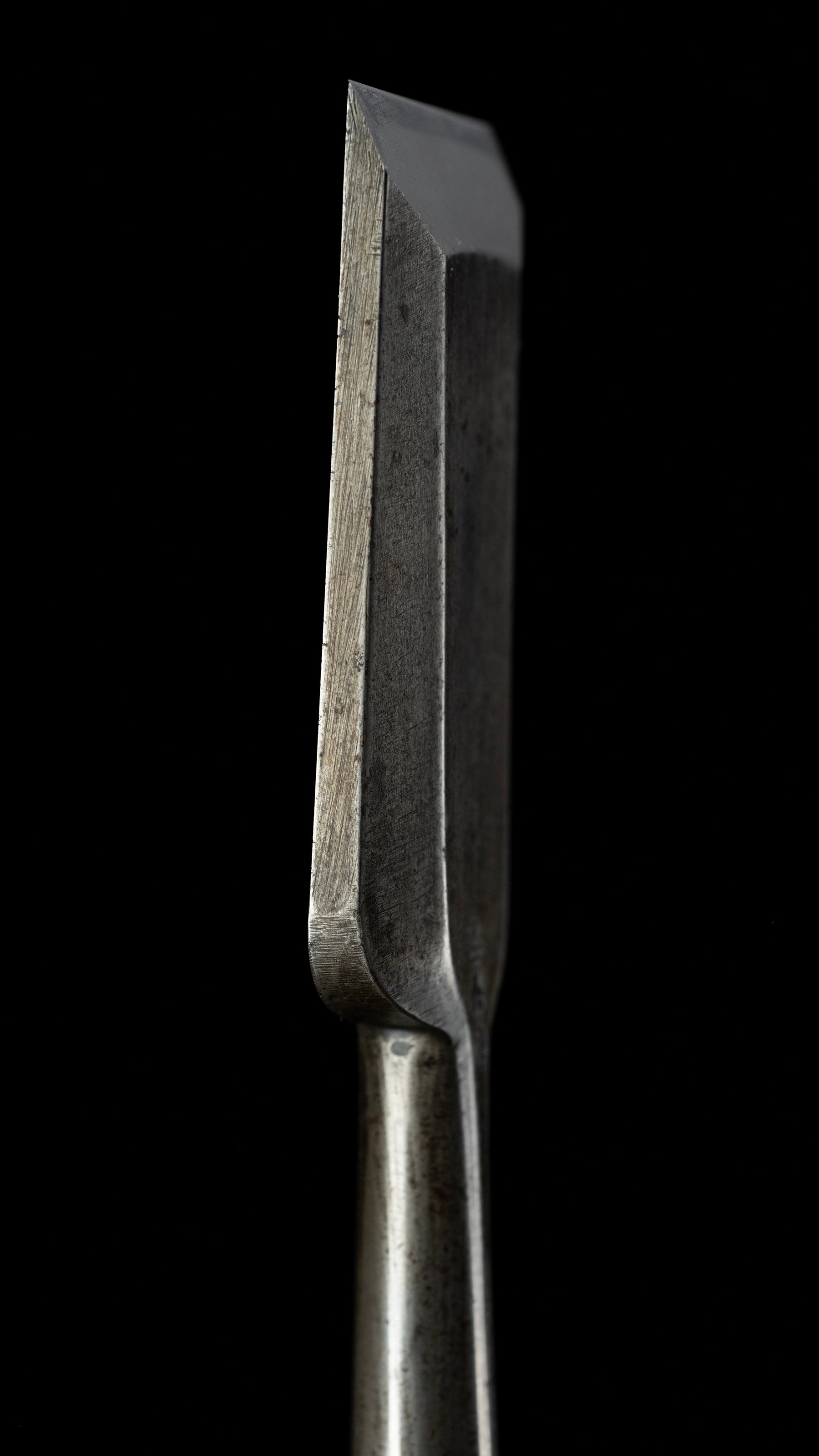 Tataki-Nomi Japanese Hand Made Timber Chisel By Kiyotada II - 42mm · Ichihiro Type