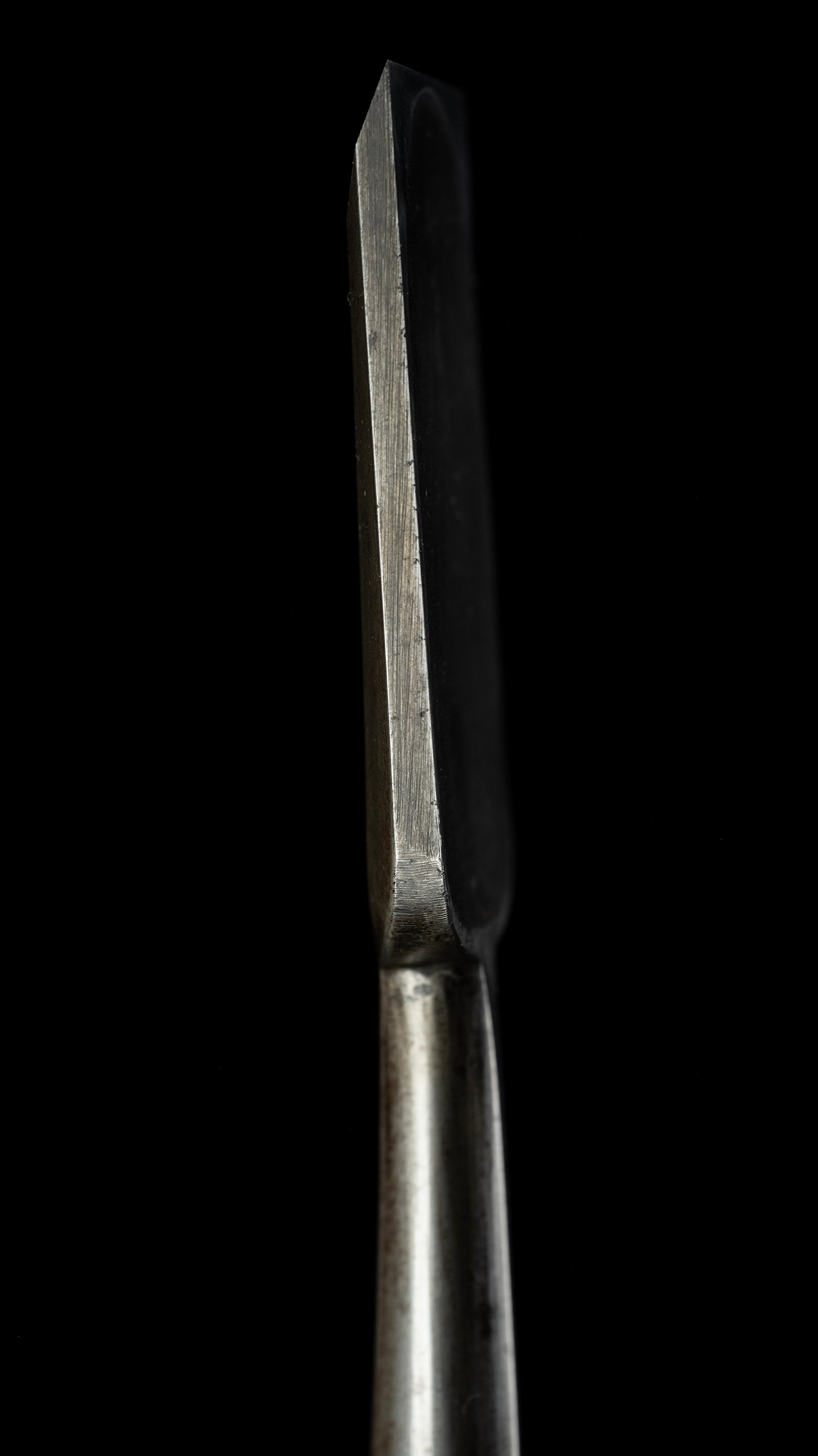 Tataki-Nomi Japanese Hand Made Timber Chisel By Kiyotada II - 42mm · Ichihiro Type