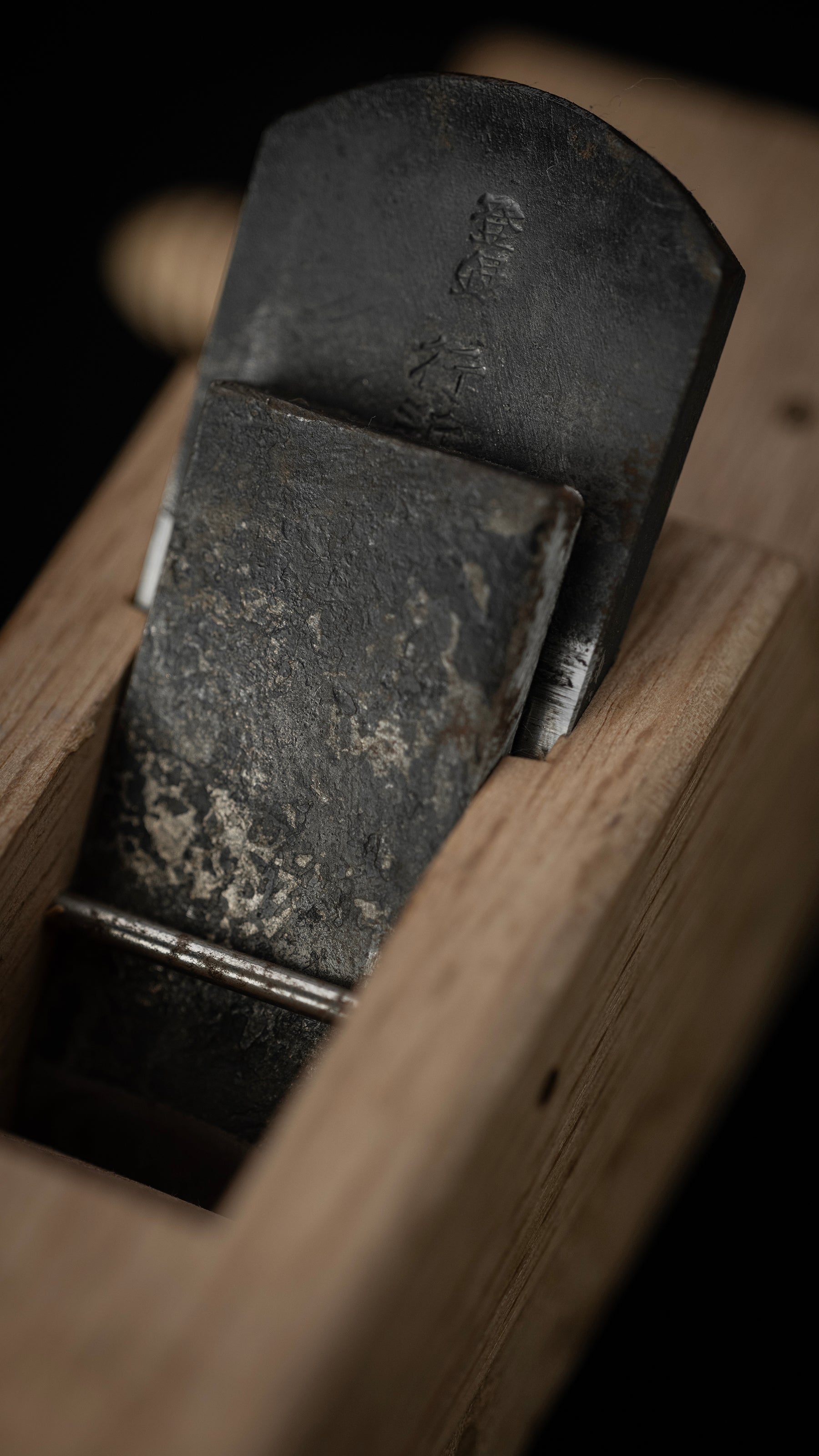 Kadomentori-Kanna Japanese Wood Screw Adjustable Chamfer Plane By Yukichika - 30mm