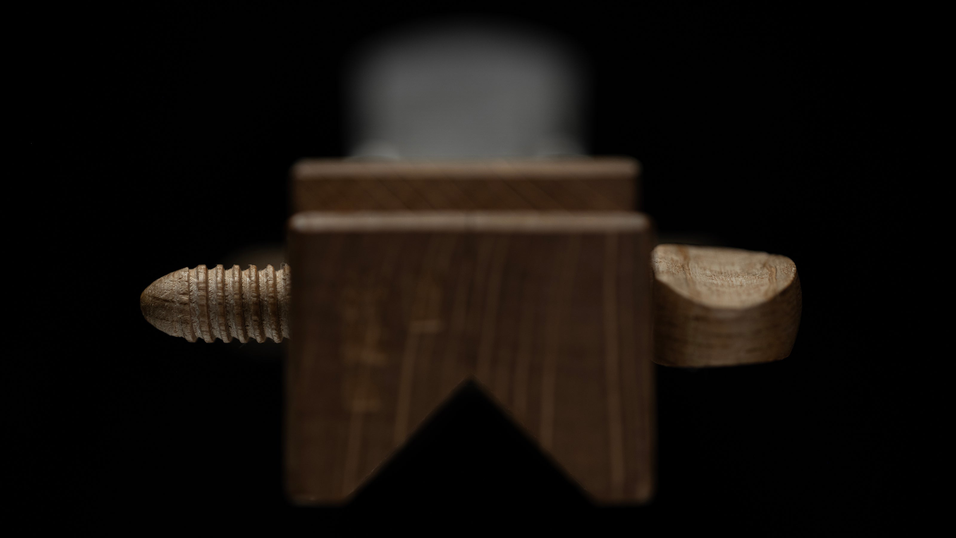 Kadomentori-Kanna Japanese Wood Screw Adjustable Chamfer Plane By Yukichika - 30mm