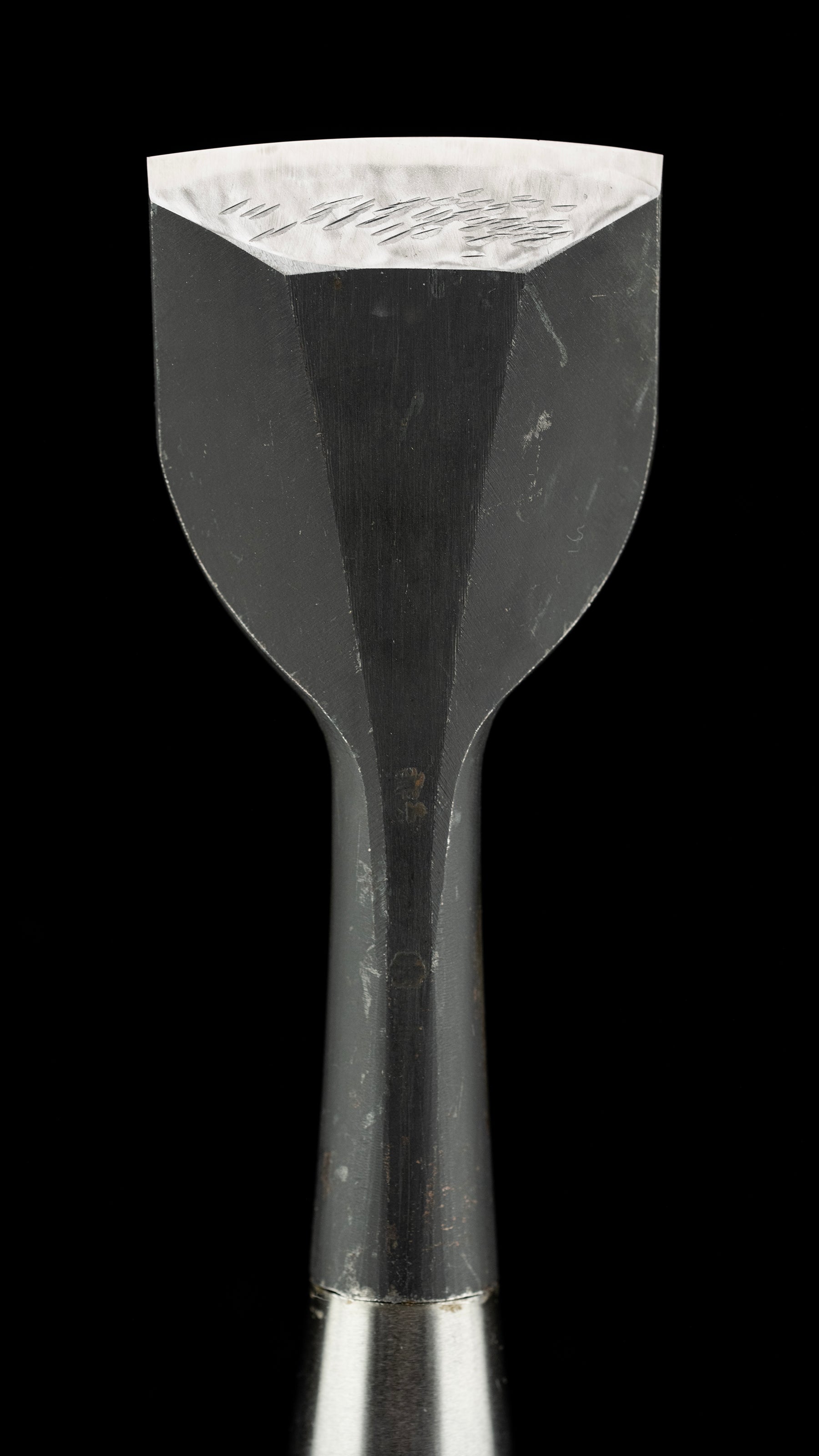 Hiramaru-nomi Japanese Flat Round Carving Chisel By Second Generation Konobu - 46mm