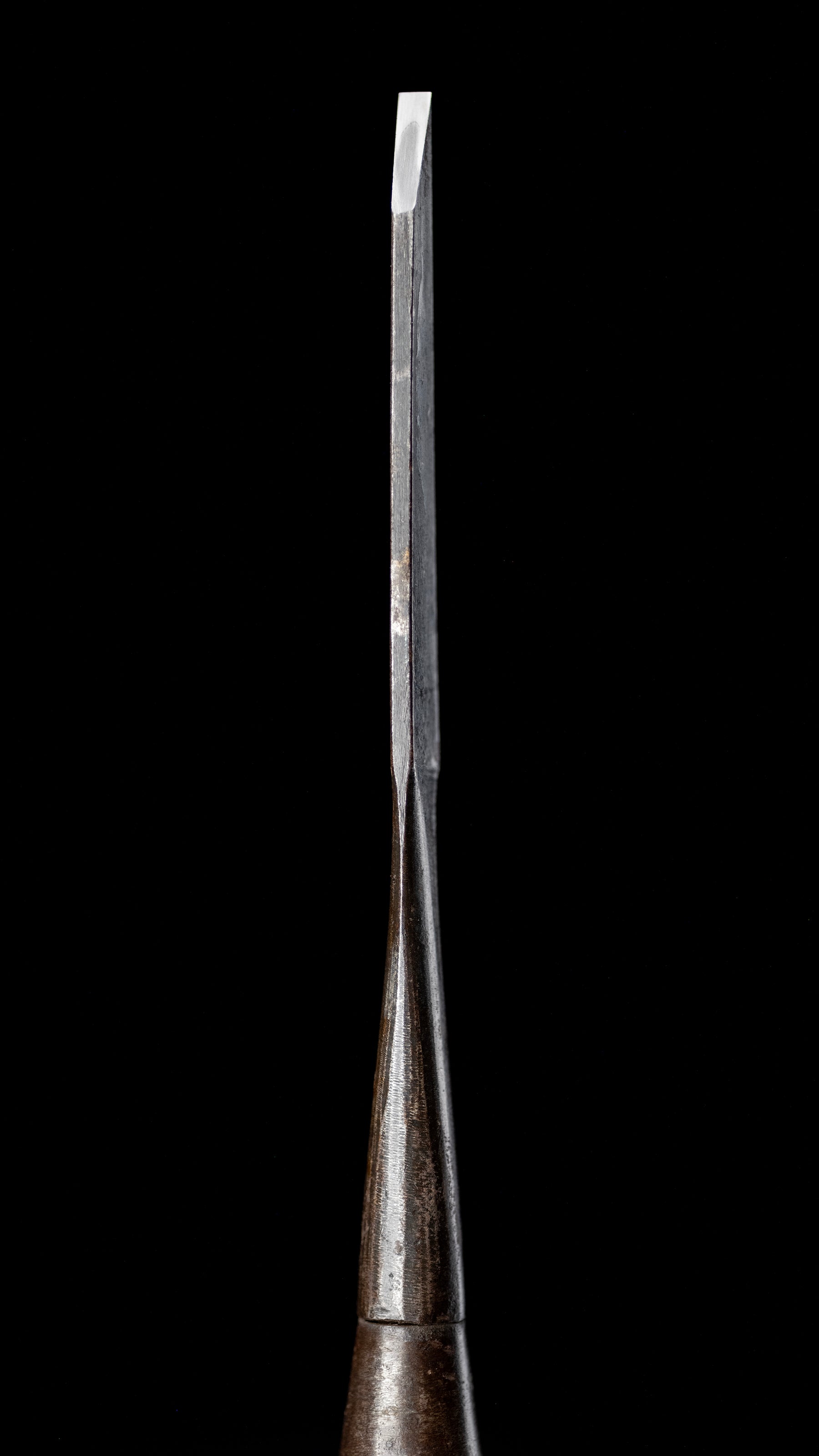 Chu-Tataki-Nomi Japanese Timber Chisel By Daihiko - 3mm