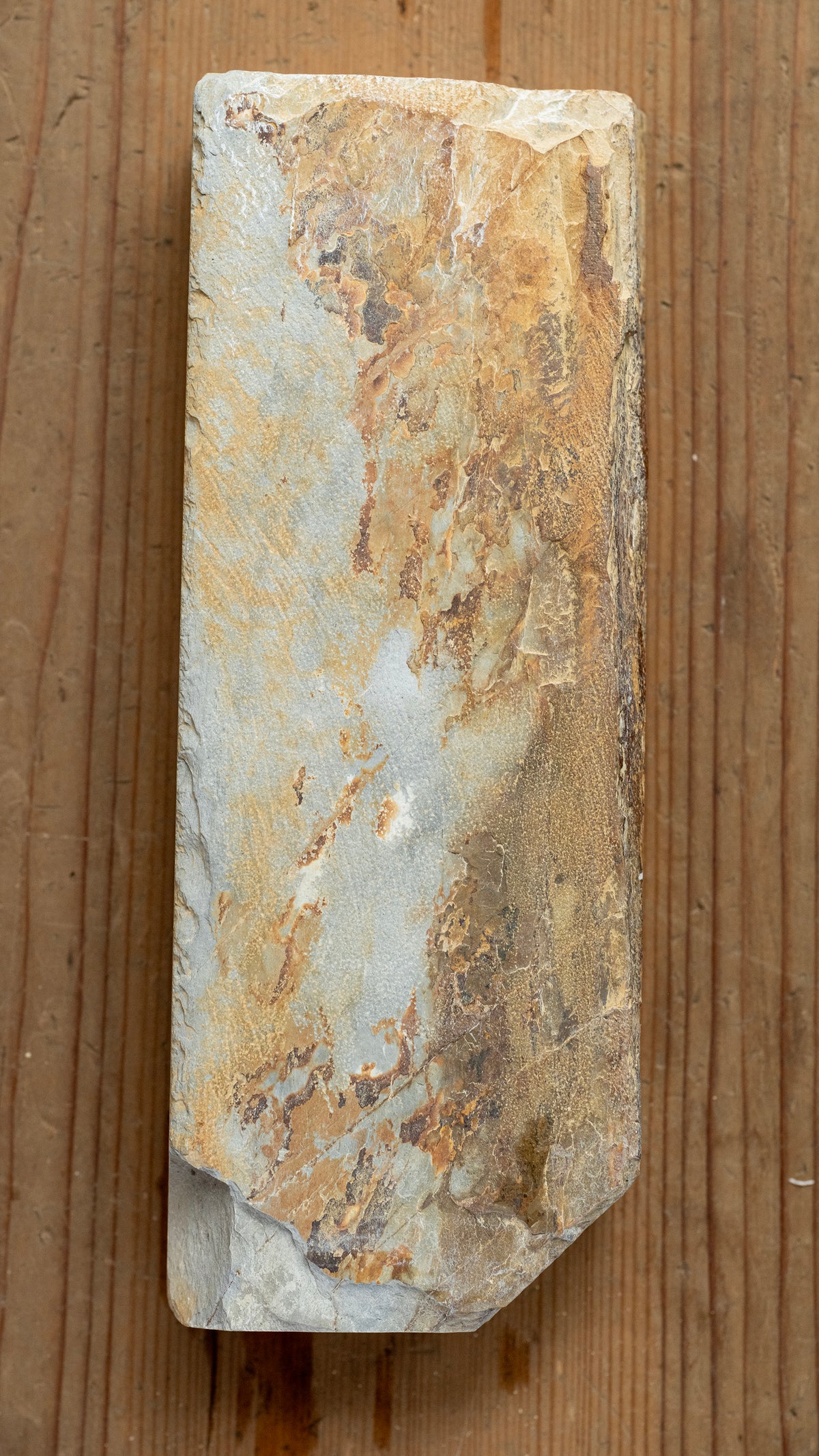 Uchikumori Suita Japanese Natural Finishing Stone - 1312g