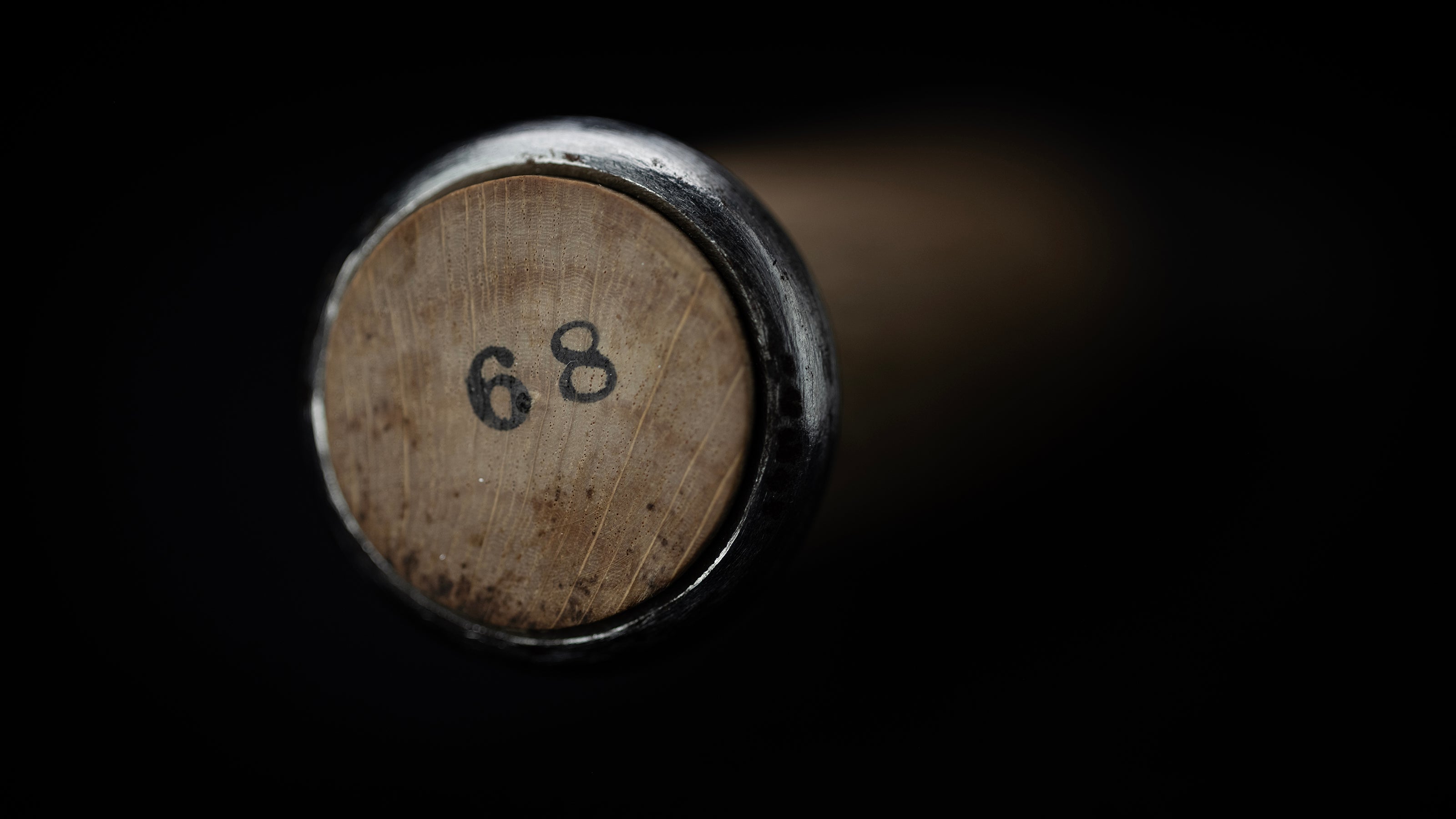 Kakuuchi-Chutataki-Nomi Japanese Customized Timber Chisel By Takahiro Ⅰ - 54mm