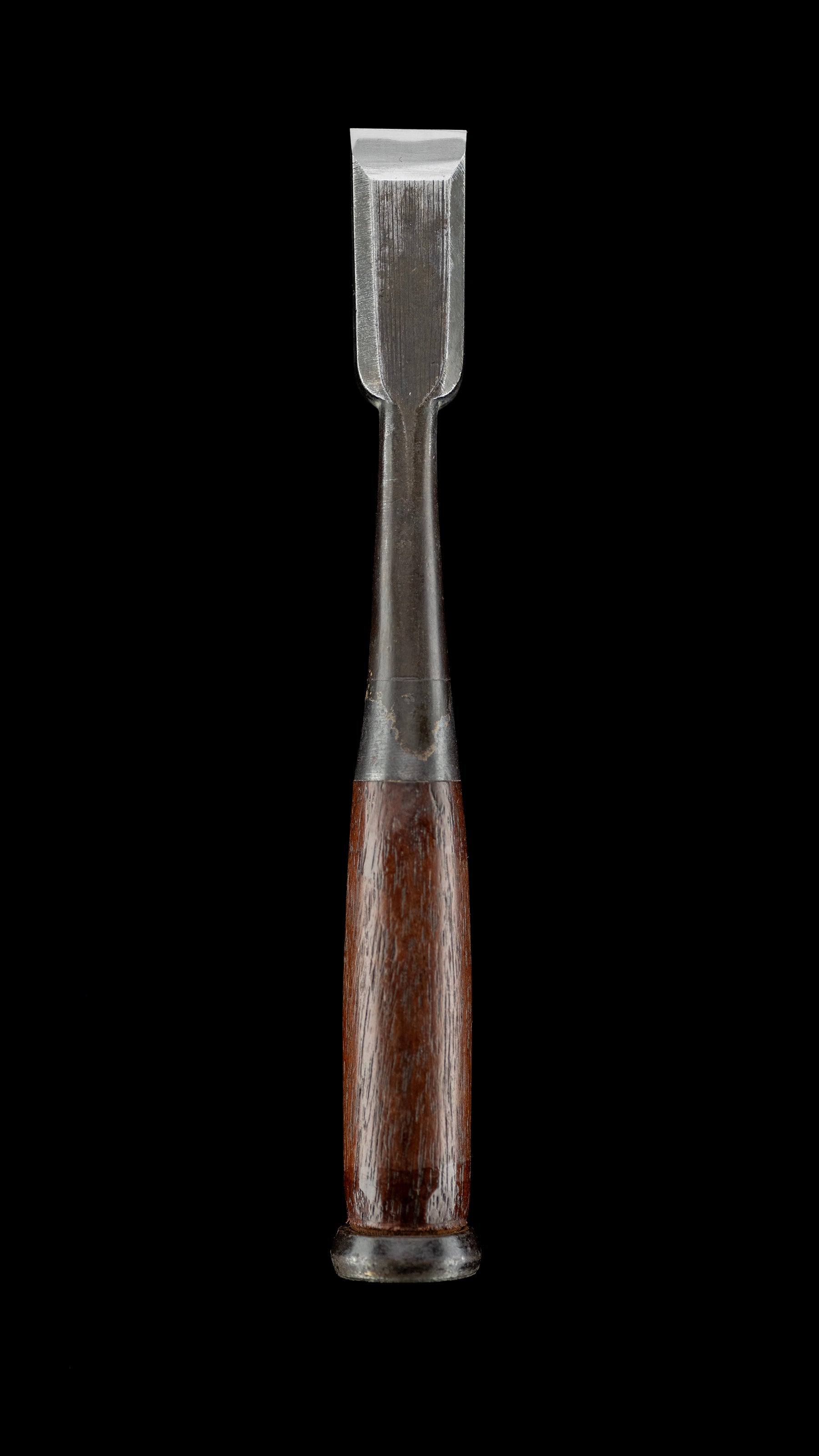 Oire-Nomi Japanese Hand Made Bench Chisel - 18mm