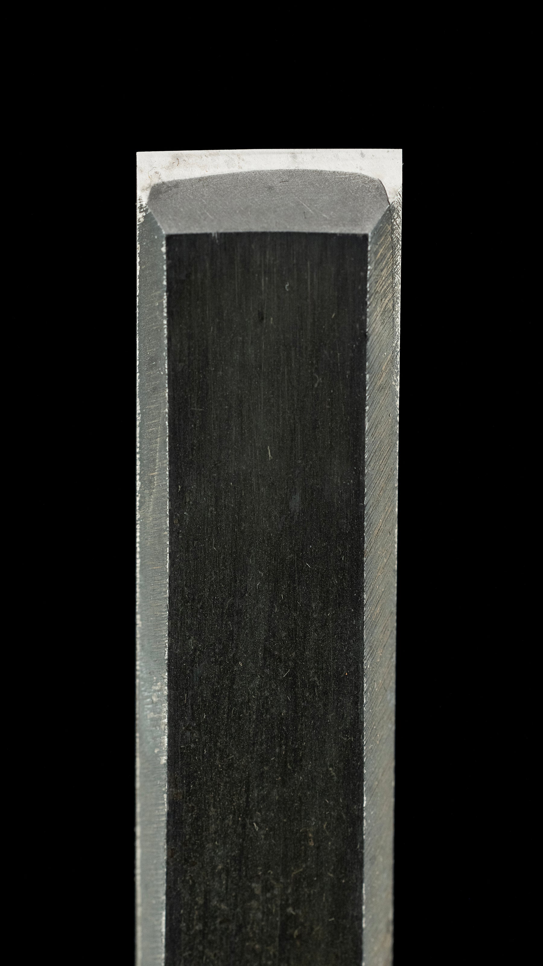 Usu-Nomi Japanese Hand Made Paring Chisel By Yamahiro - 18mm