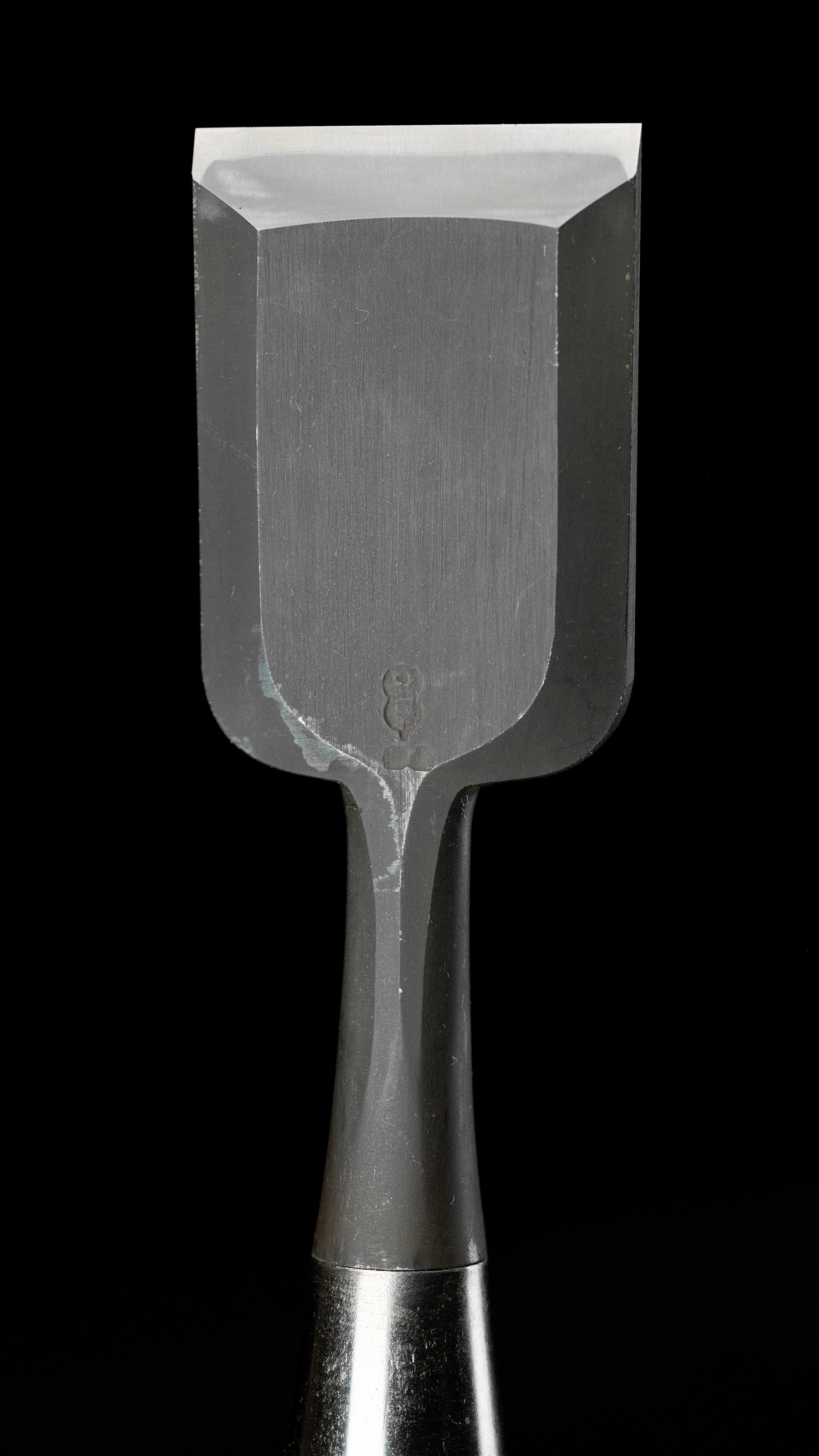 Oire-Nomi Japanese Hand Made Bench Chisel By Kiyohisa - 42mm