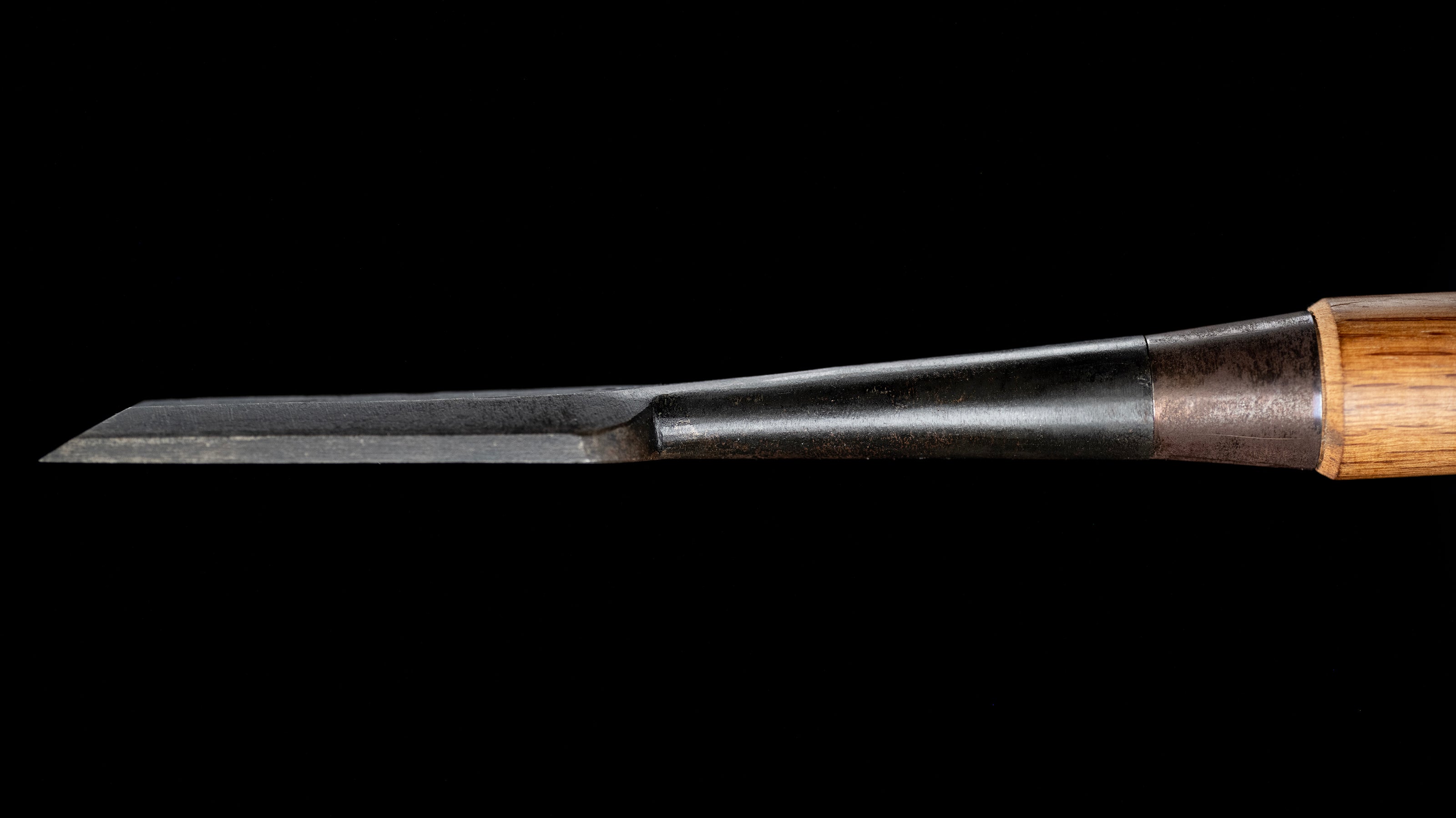 Tataki-Nomi Japanese Hand Made Timber Chisel By Hidari-Hisasaku - 30mm