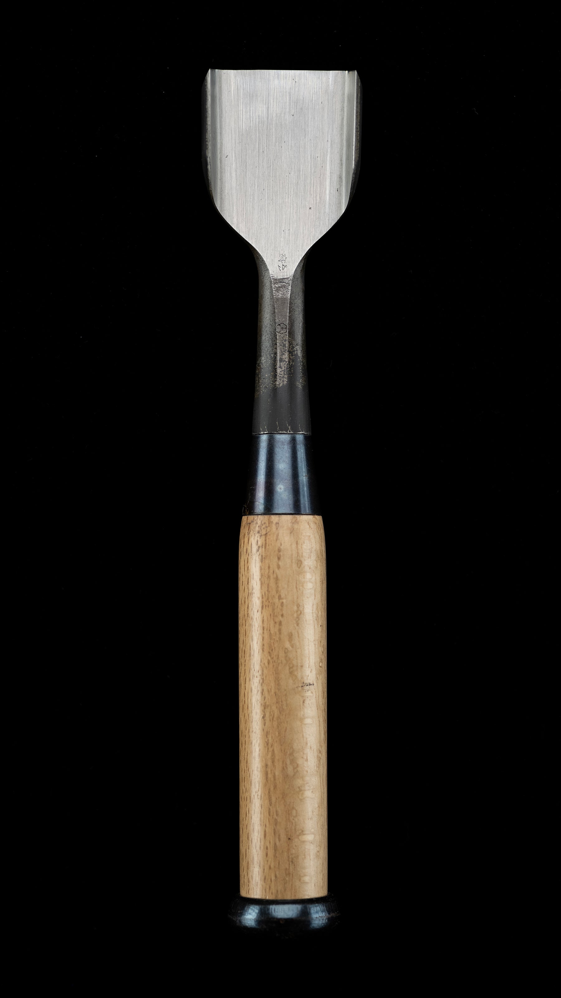 Hako-nomi Japanese Carving Chisel By Second Generation Konobu - 42mm