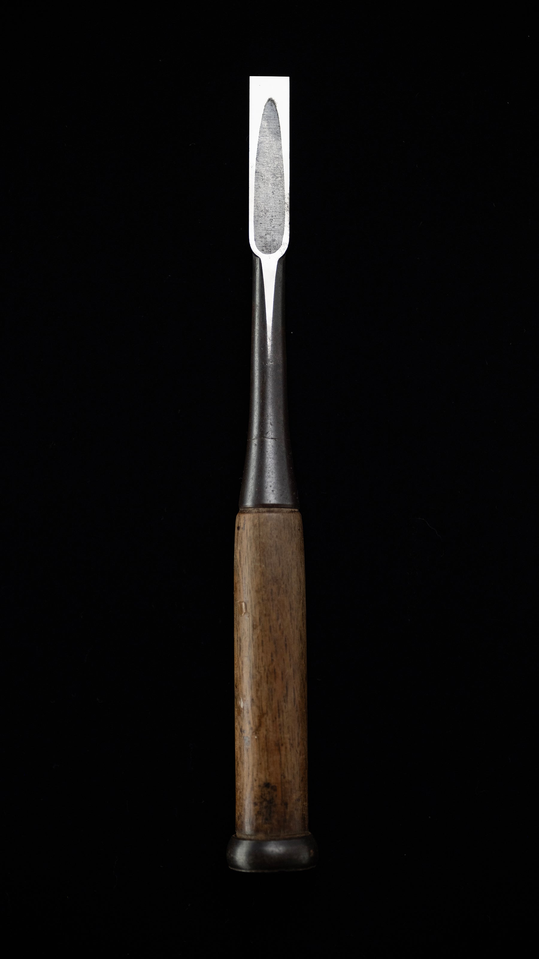 Chu-Tataki-Nomi Japanese Hand Made Timber Chisel By Second Generation Hisahiro - 12mm