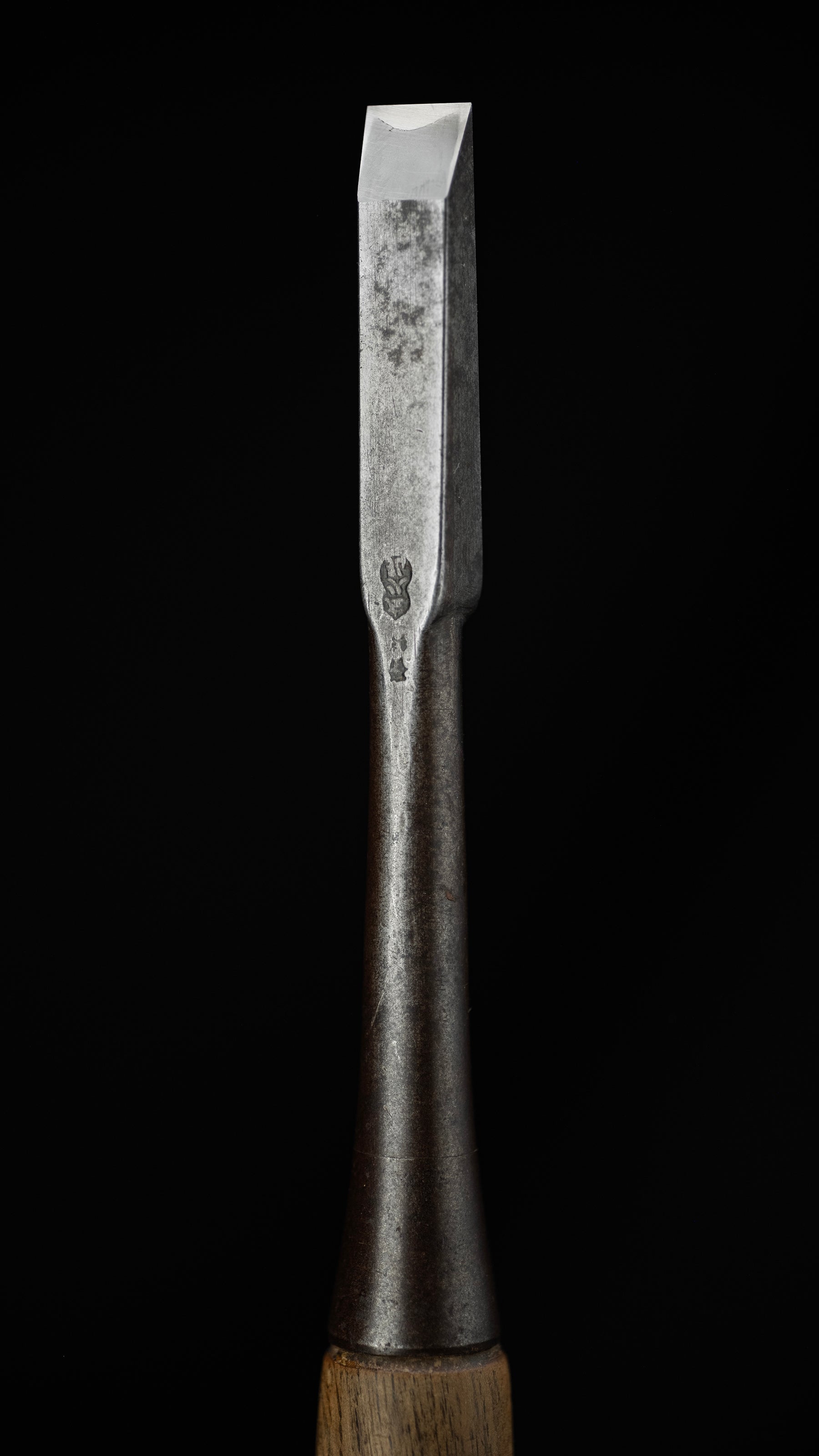 Chu-Tataki-Nomi Japanese Hand Made Timber Chisel By Second Generation Hisahiro - 12mm