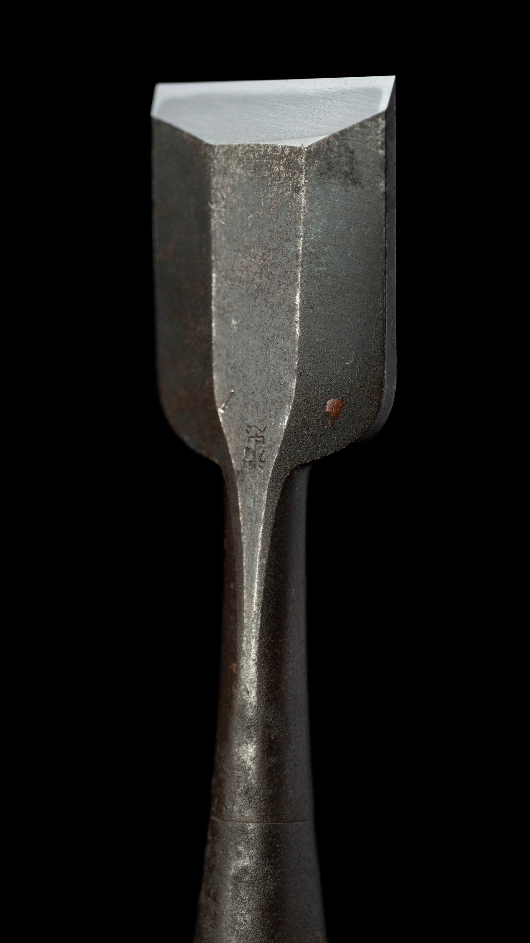 Oire-Nomi Japanese Hand Made Bench Chisel By First Generation Kiyotada - 36mm