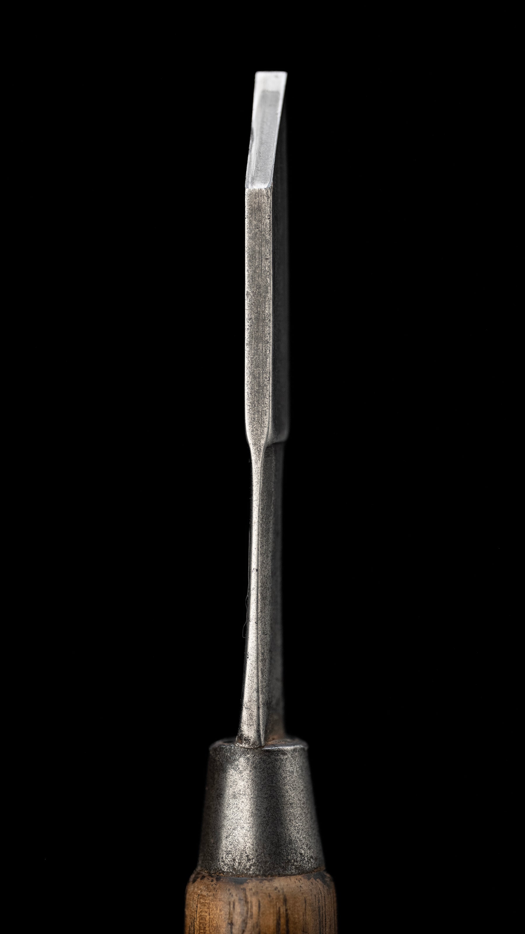 Mukomachi-Nomi Japanese Hand Made Mortise Chisel By Hidarikunitomo - 4.5mm