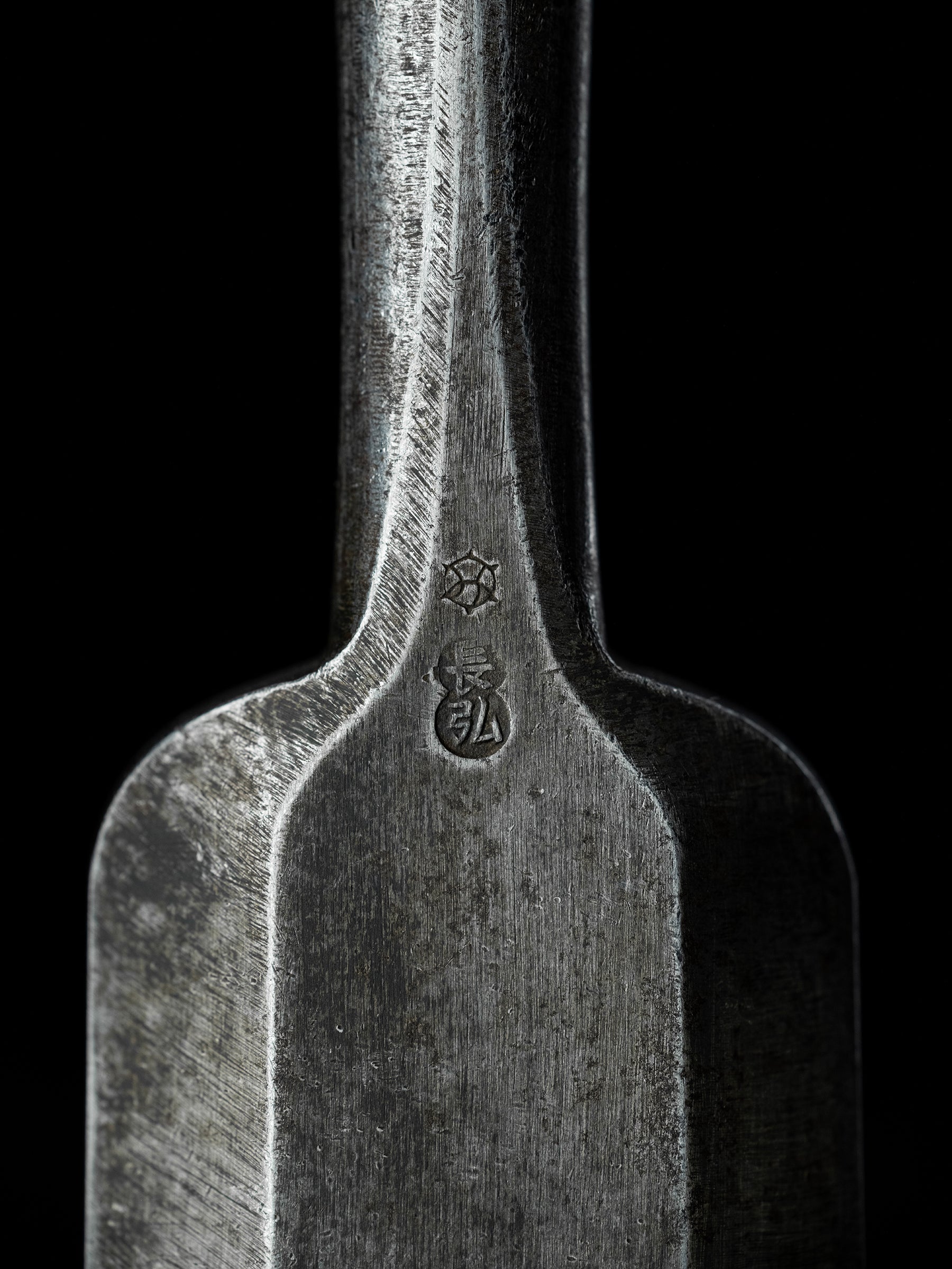 Tataki-Nomi Japanese Hand Made Timber Chisel By Osahiro - 48mm