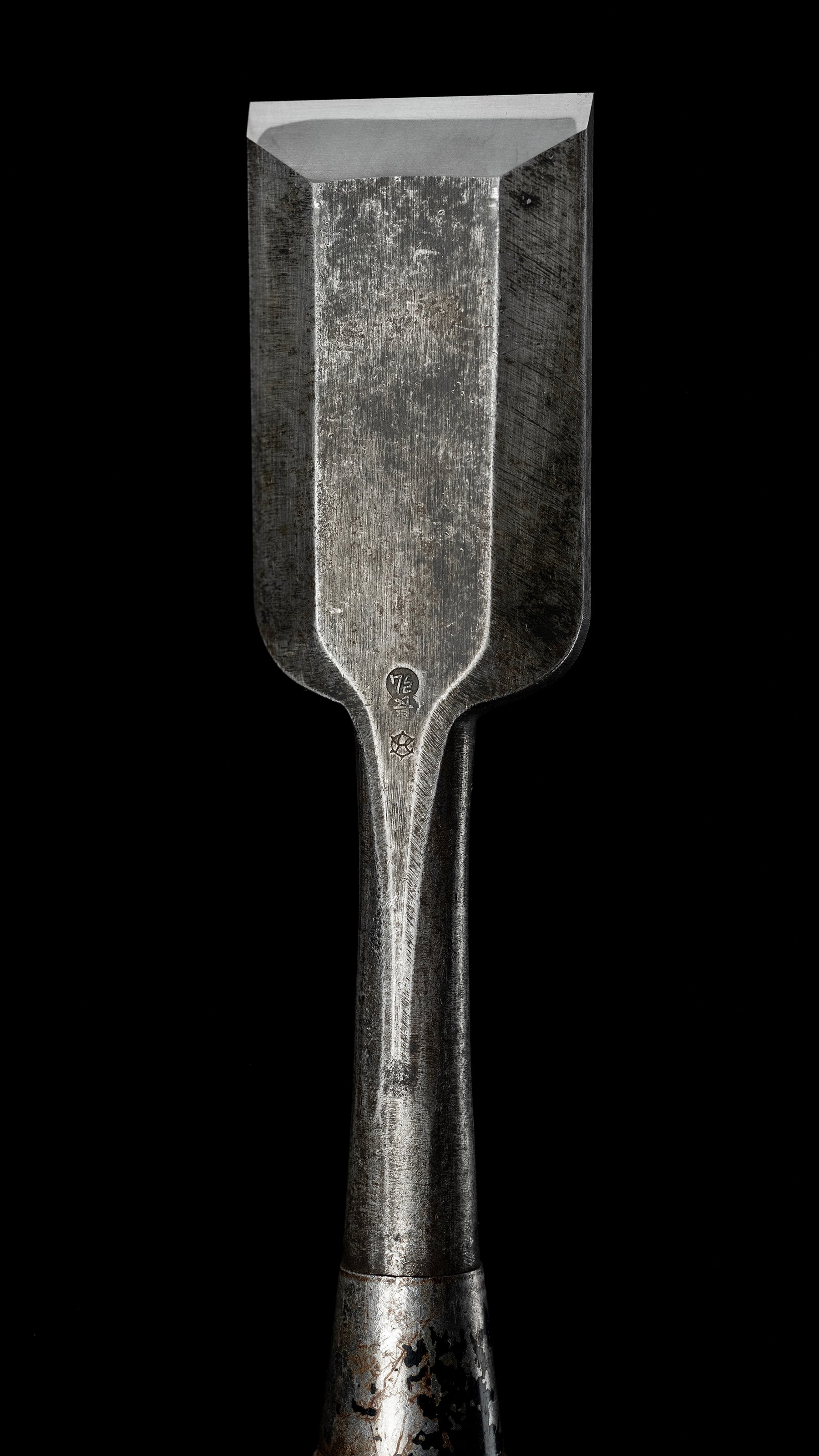 Tataki-Nomi Japanese Hand Made Timber Chisel By Osahiro - 48mm