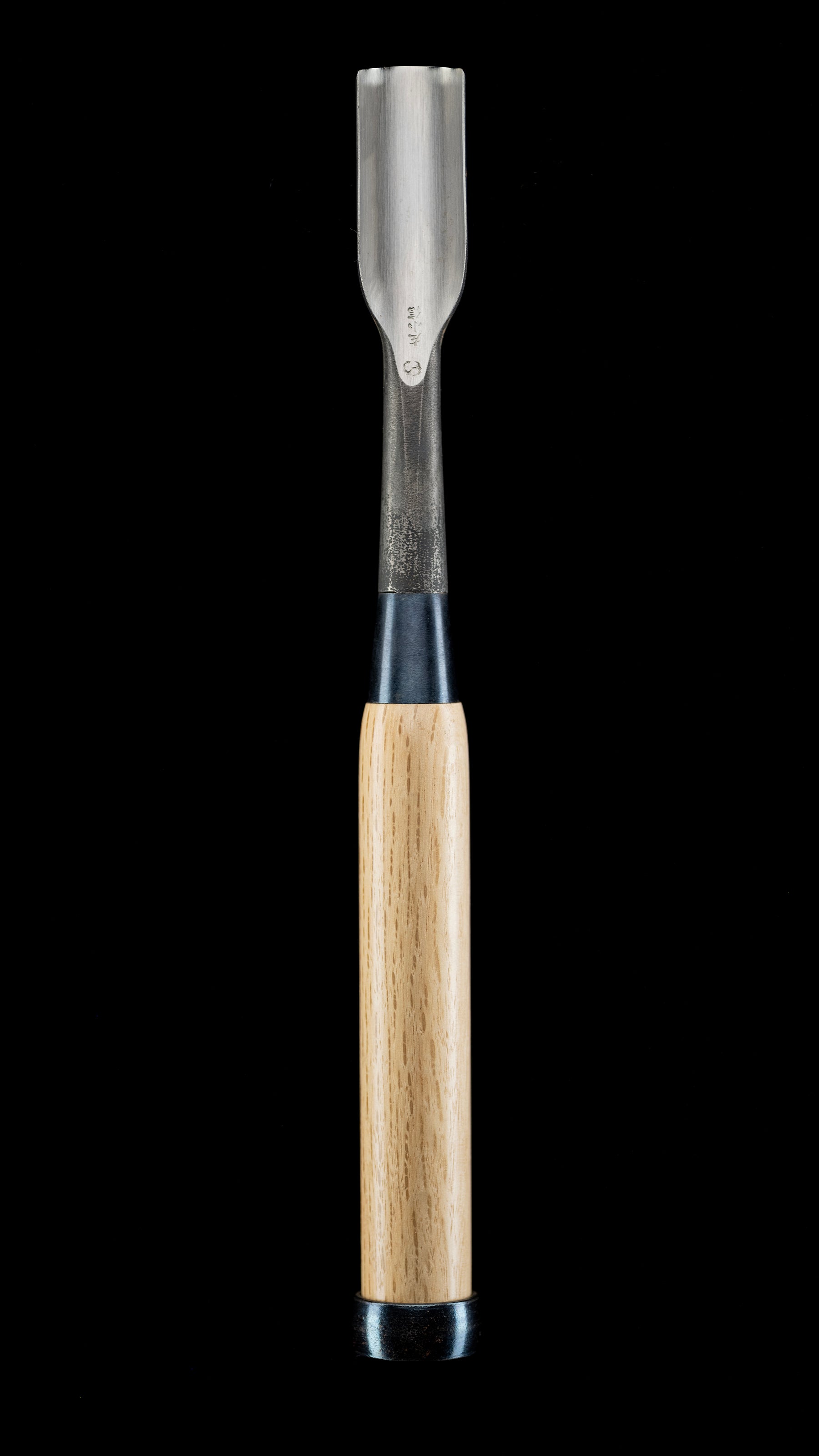 Uchimaru nomi Japanese Deep U-Gouge Chisel By Hidari Konobu - 18mm