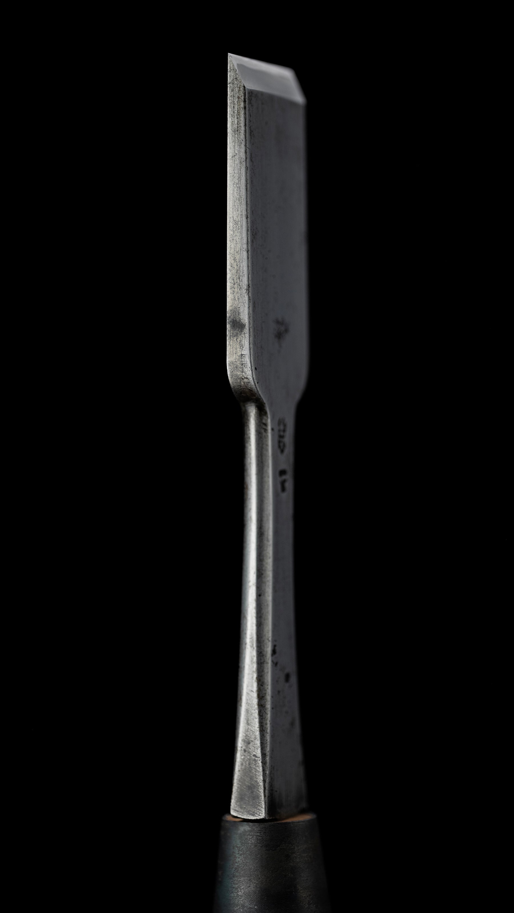 Hiramachi-Nomi Japanese Hand Made Specialized Paring Chisel By First Generation Masayoshi - 24mm