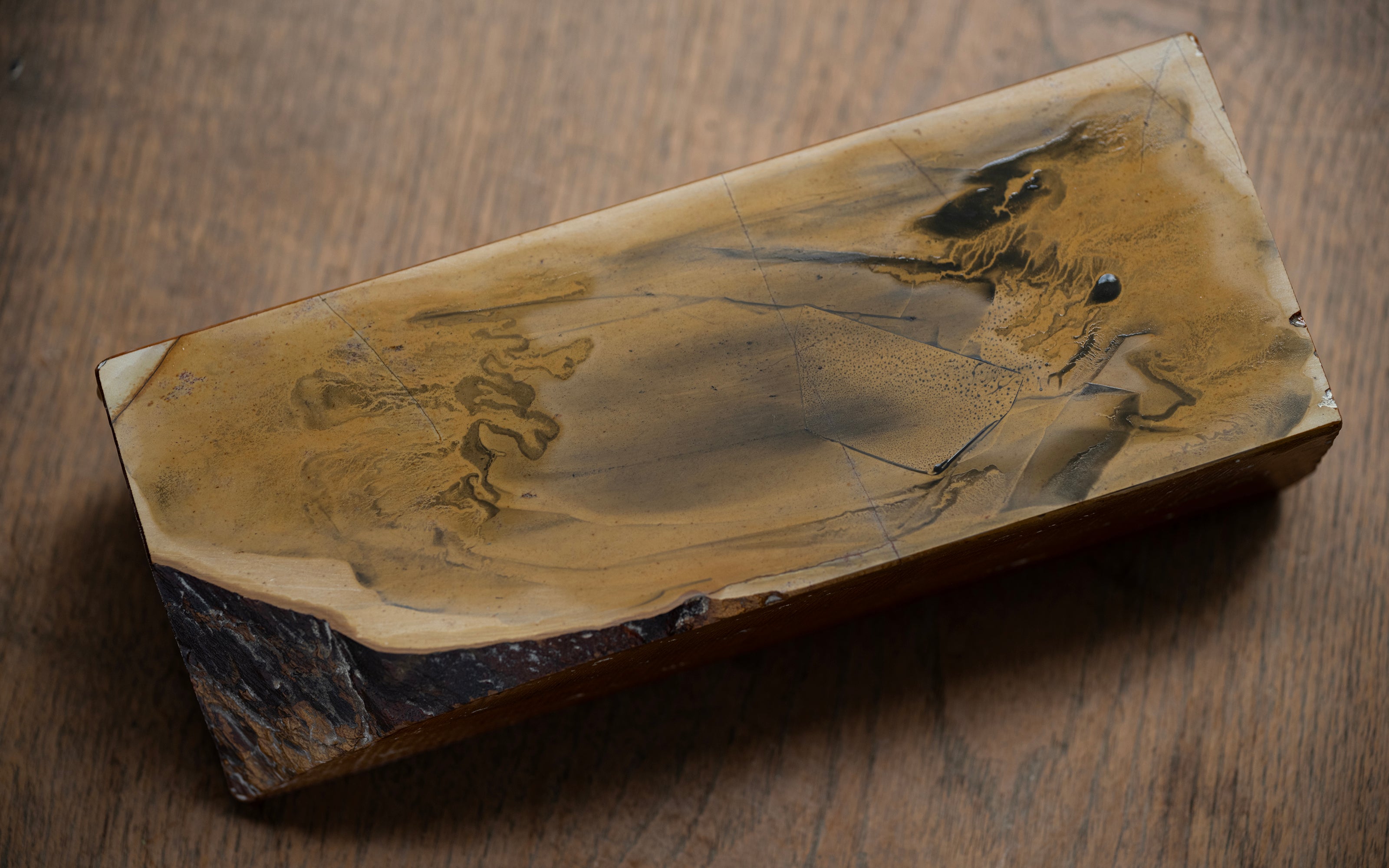 Suita Japanese Natural Finishing Stone - 1612g