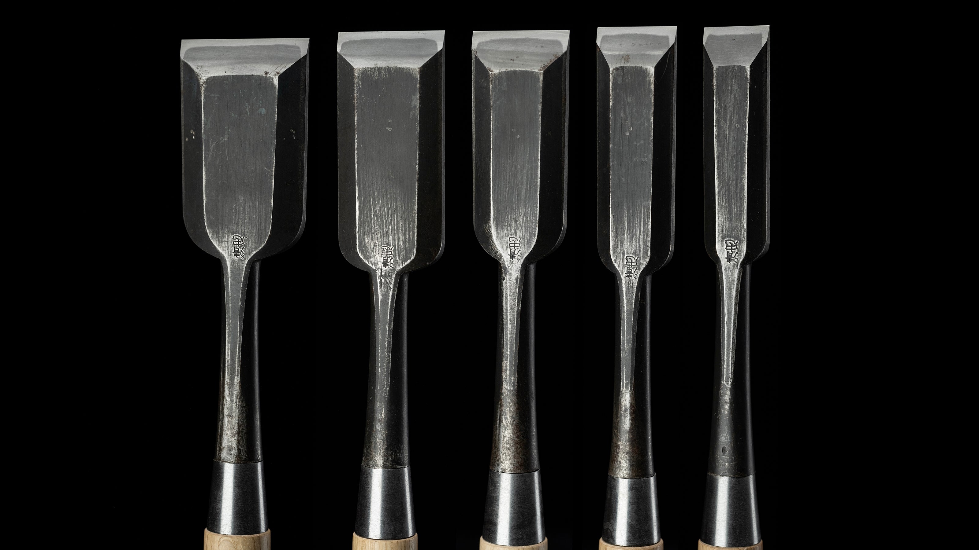 Tataki-Nomi Japanese Hand Made Timber Chisel 5-Pieces Set By Kiyotada Ⅱ