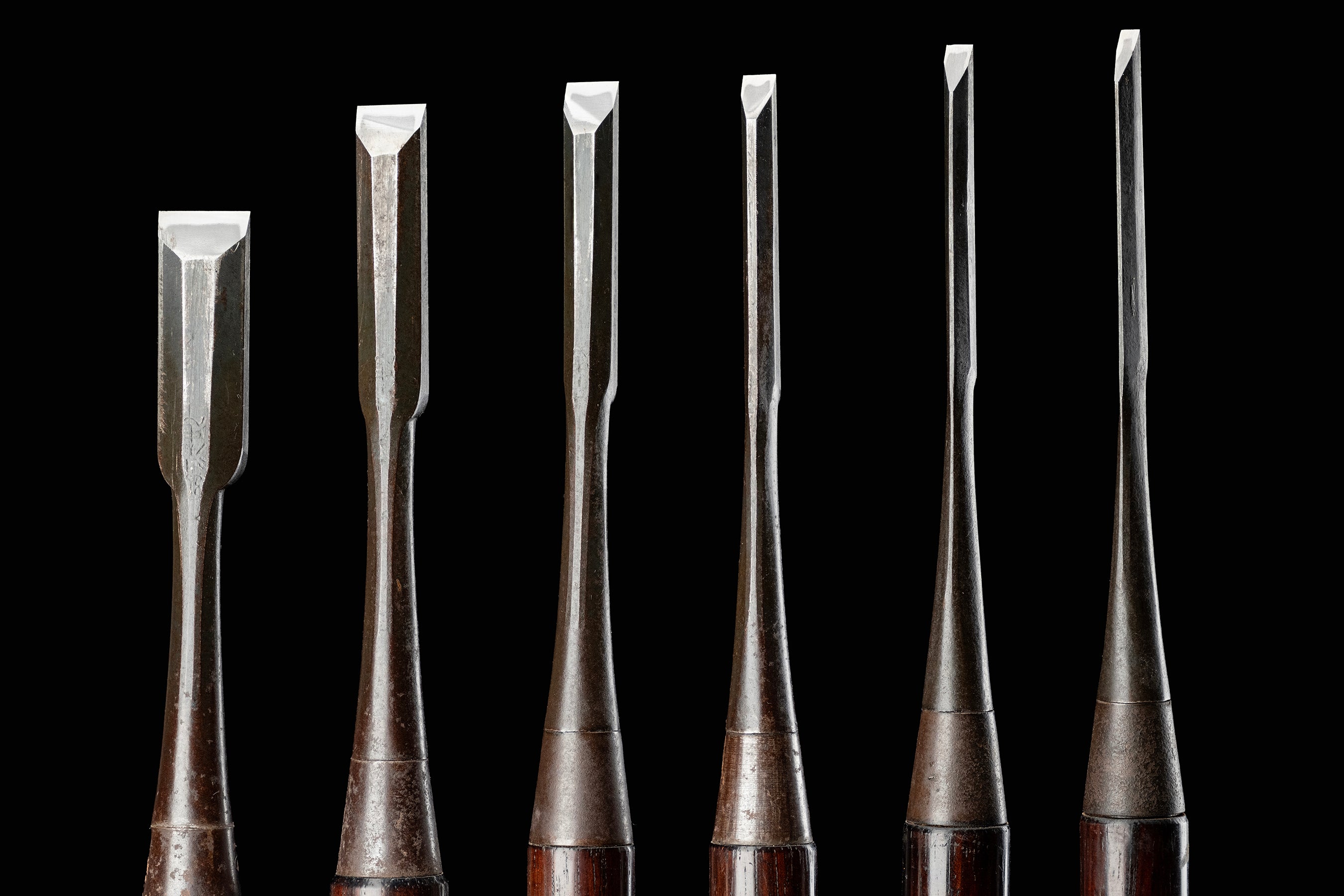 Oire-Nomi Japanese Hand Made Bench Chisel Set By Kiyotada Ⅱ - Classic Tokyo Style