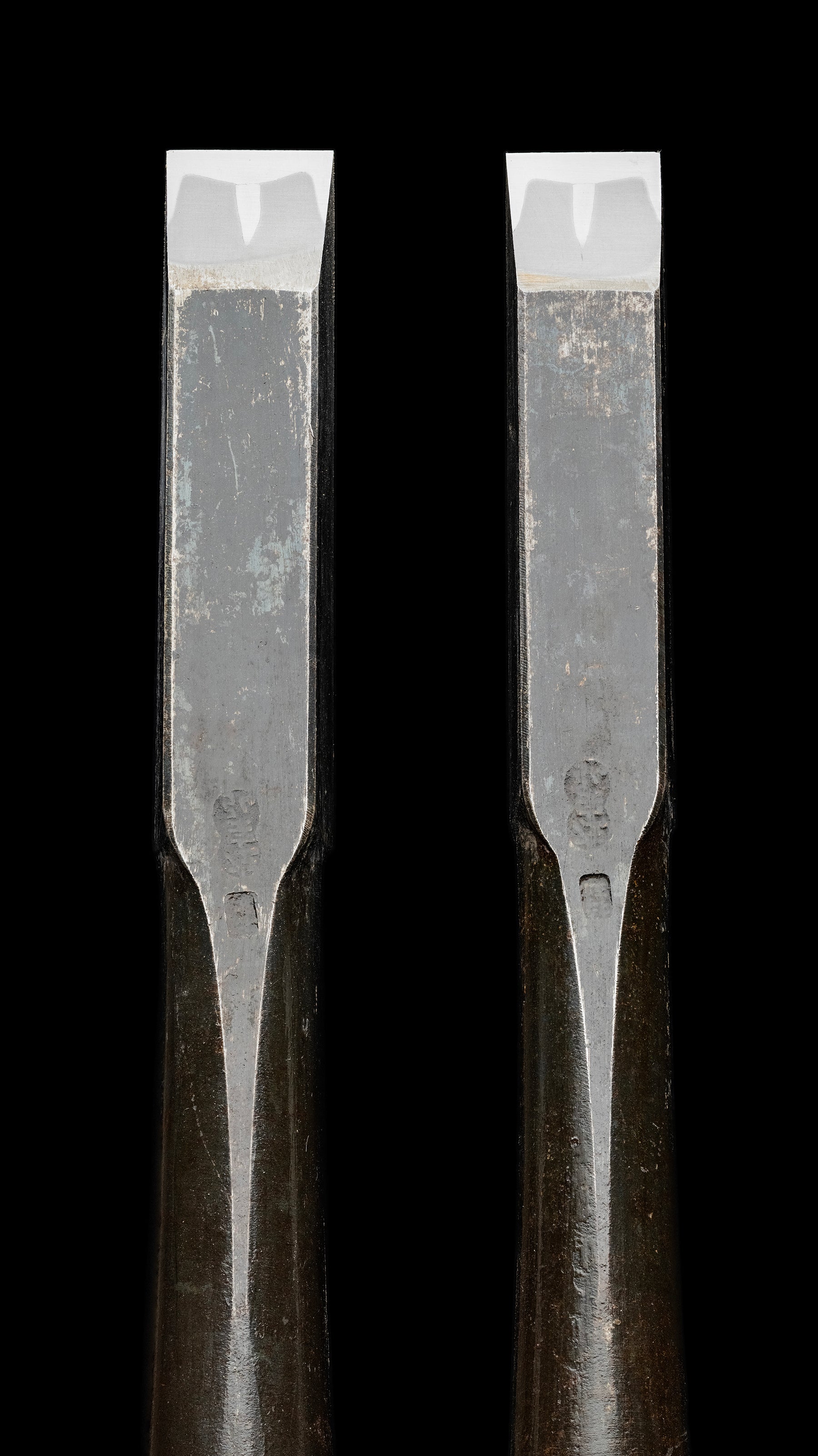 Yamairi-Tataki-Nomi Japanese Specially Made Timber Chisel By Hidari-Munehiro