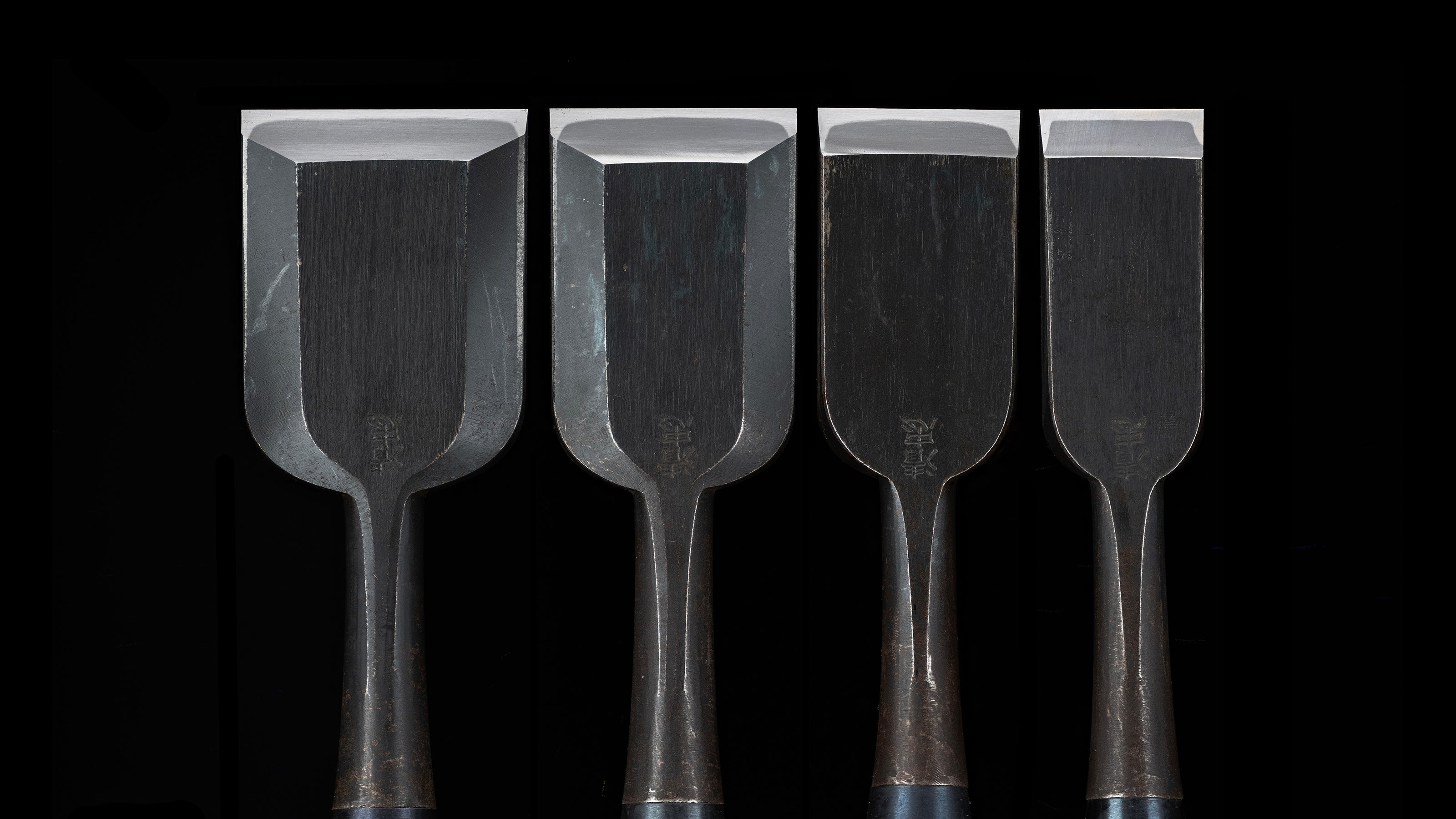 Oire-Nomi Japanese Hand Made Bench Chisel Set By Second Generation Kiyotada - Classical Type