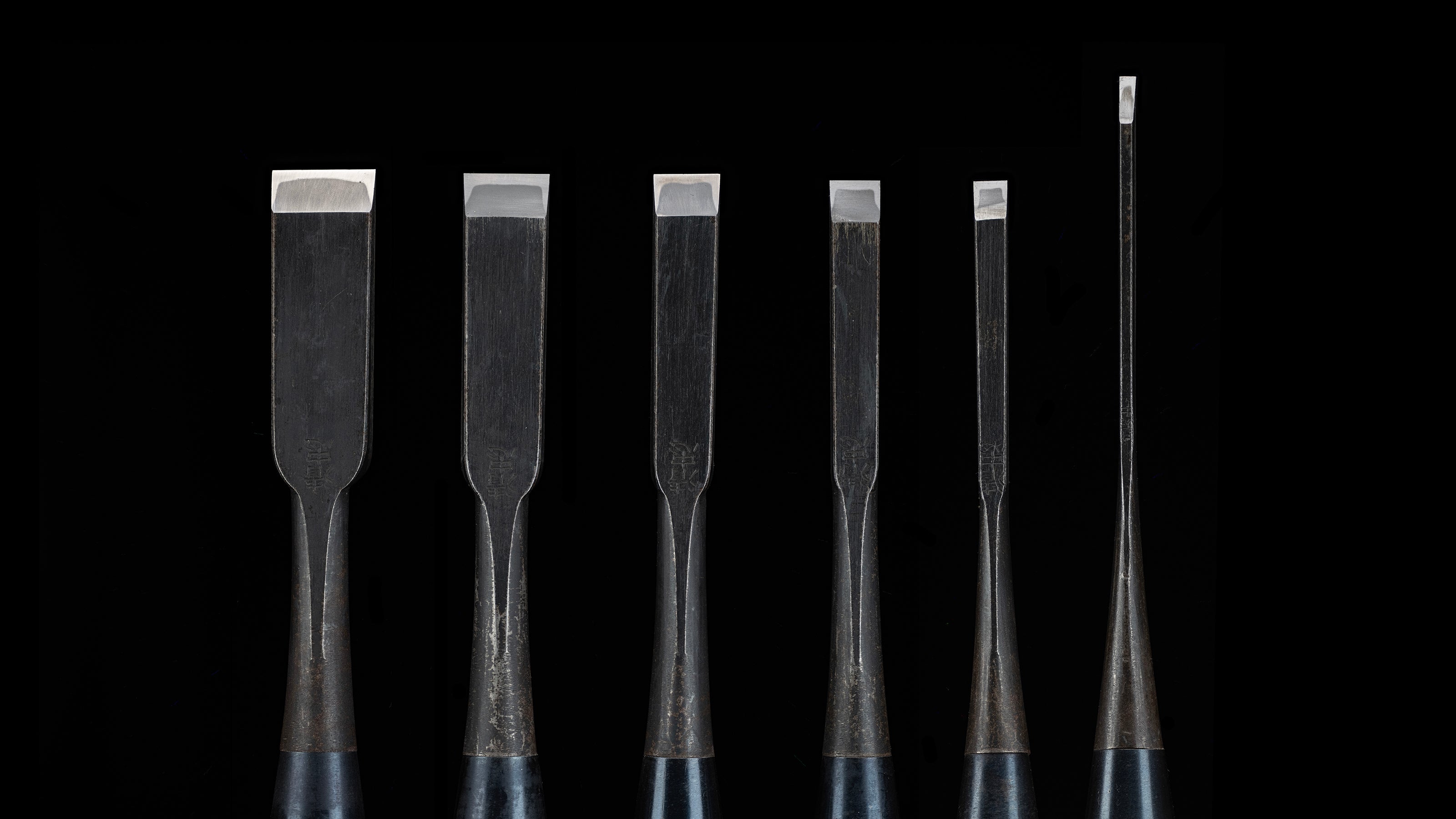 Oire-Nomi Japanese Hand Made Bench Chisel Set By Second Generation Kiyotada - Classical Type