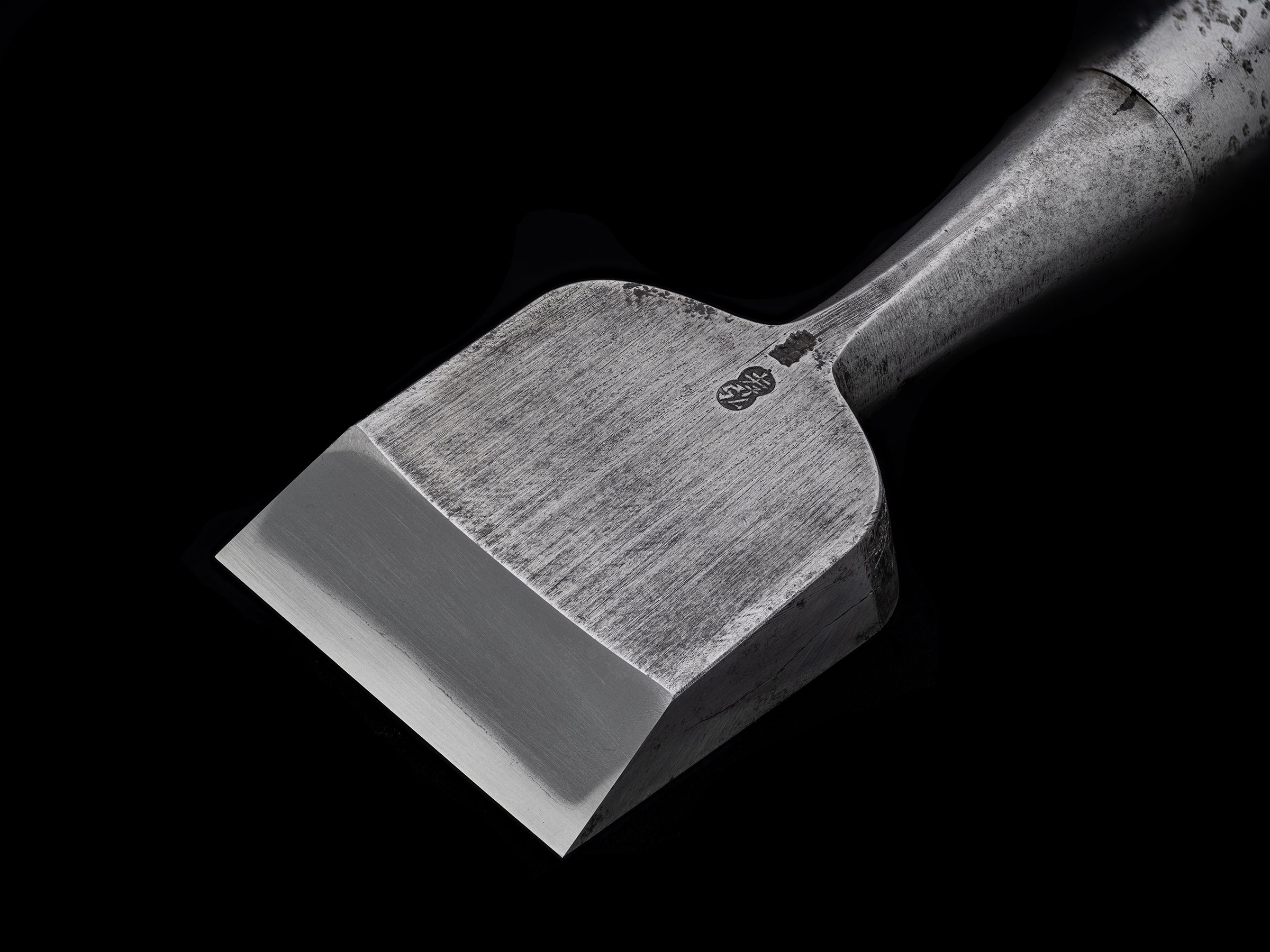 Kakuuchi-Chutataki-Nomi Japanese Customized Timber Chisel By Takahiro Ⅰ - 54mm
